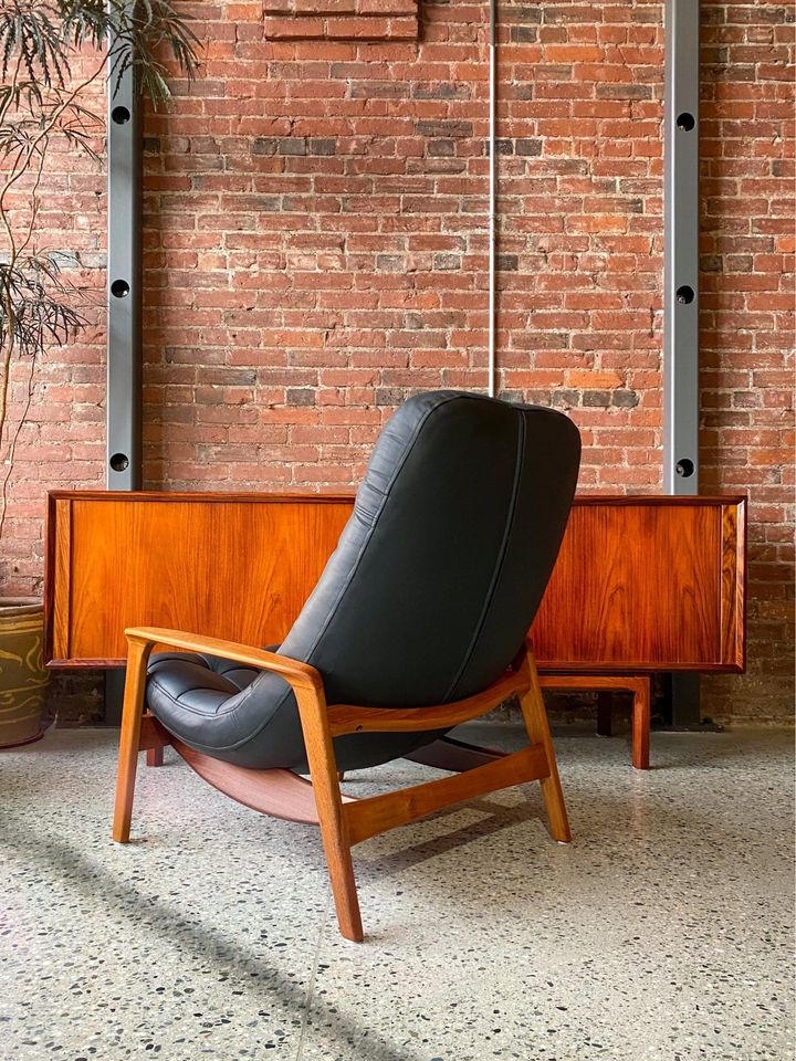 1960s Mid Century Teak “Scoop” Lounge Chair by R Huber