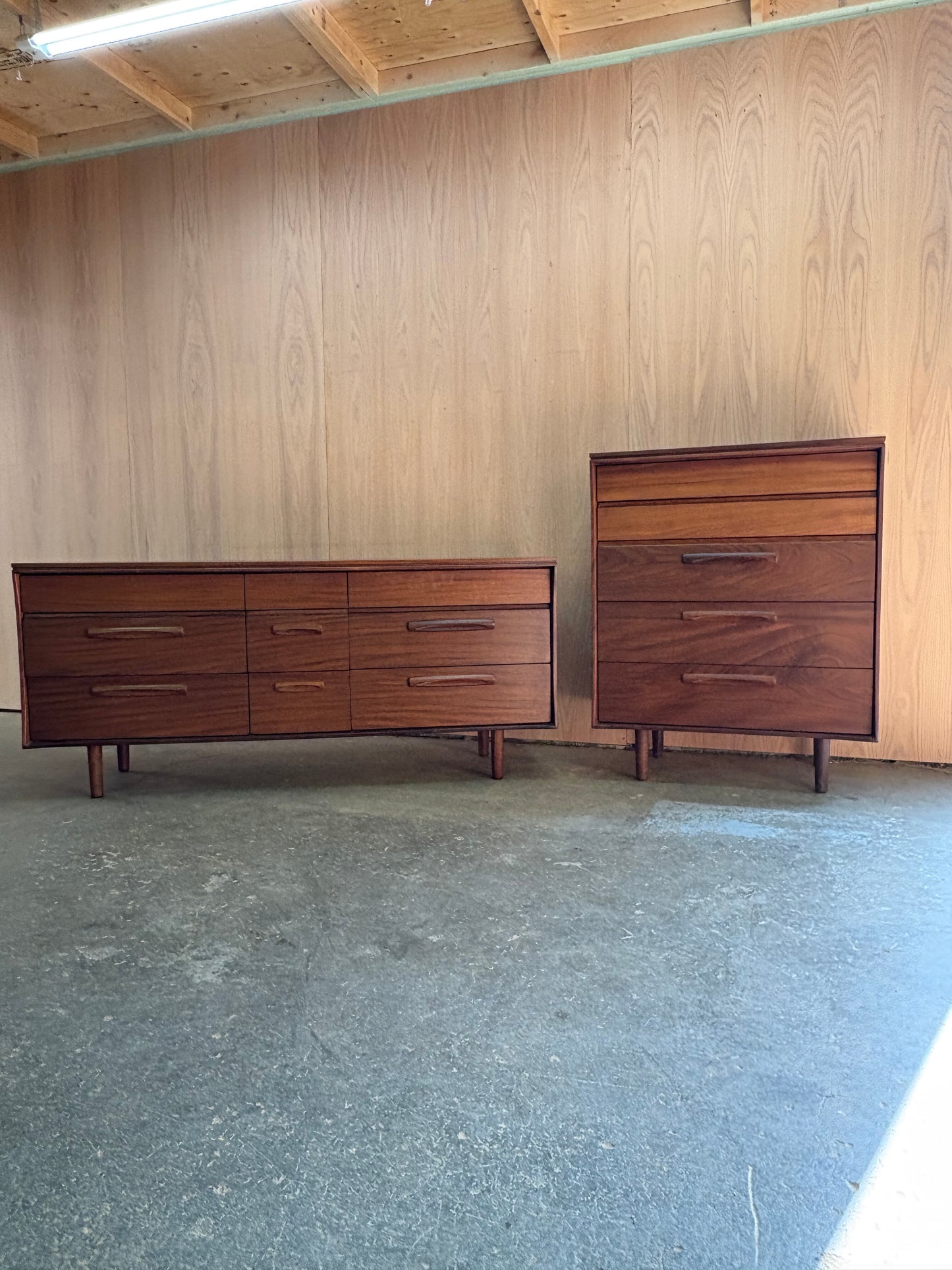 1960s Solid Afromosia Nine-Drawer Dresser by Jan Kuypers for Imperial