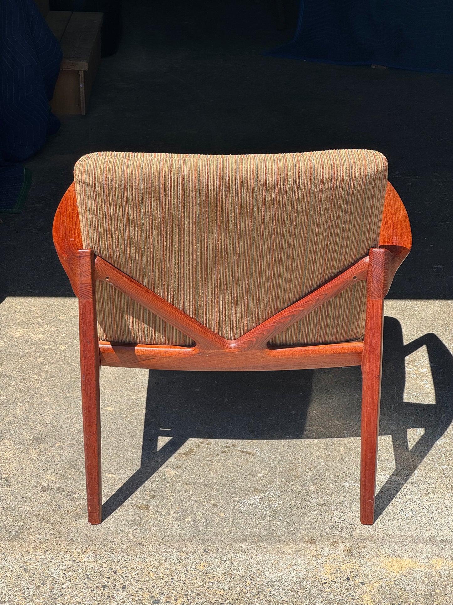 1950s FD125 Lounge Chair by Tove & Edvard Kindt-Larsen for France & Son in teak