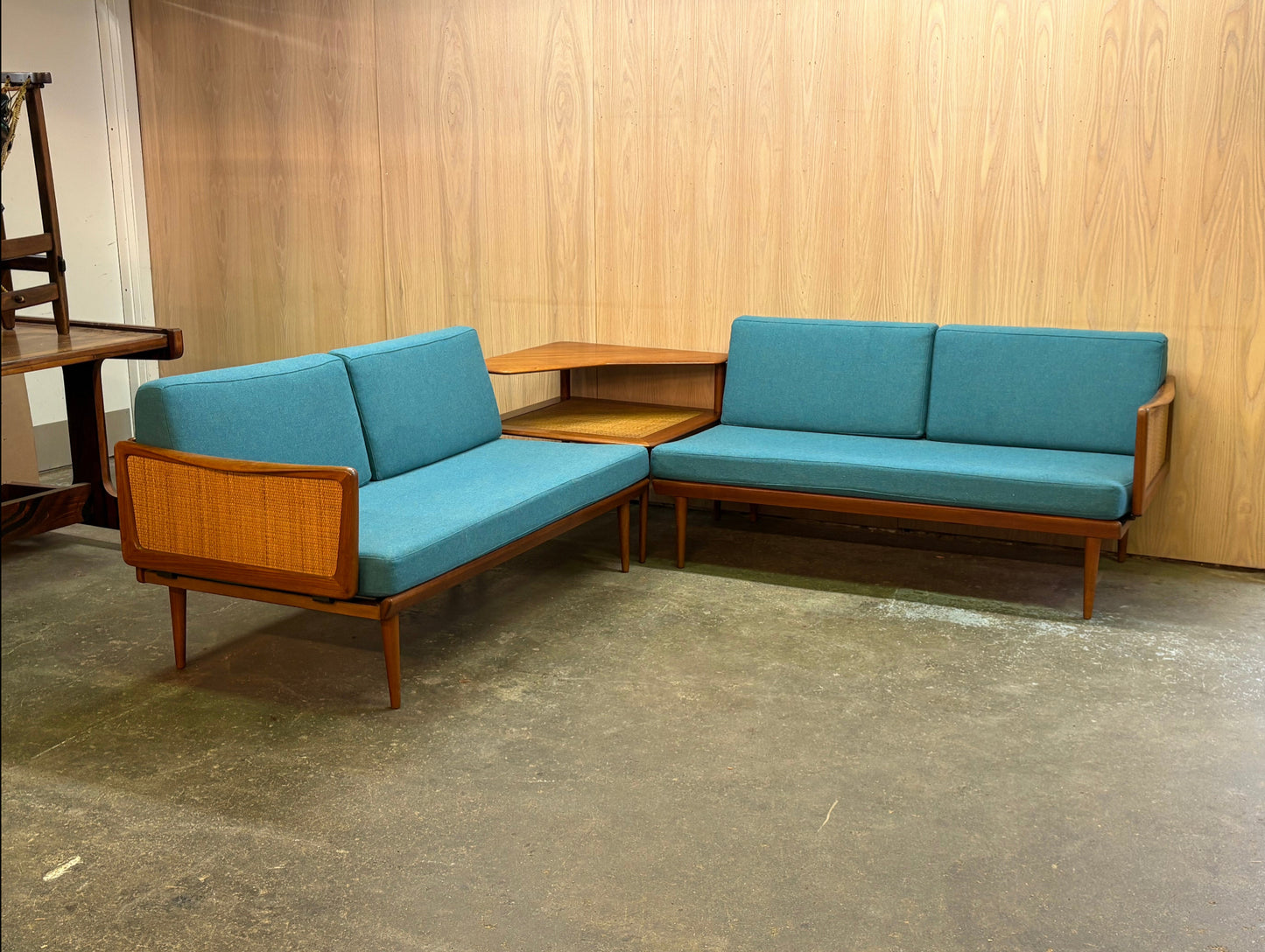 1960s Minerva 417 Abcc Corner Table by Peter Hvidt & Orla Molgaard Nielsen for France & Son in teak and rattan