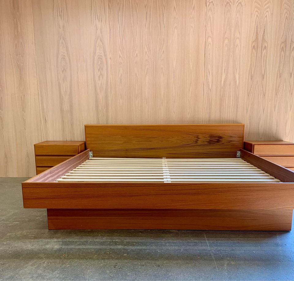 Vintage Mid Century King Platform Bed with Nightstands