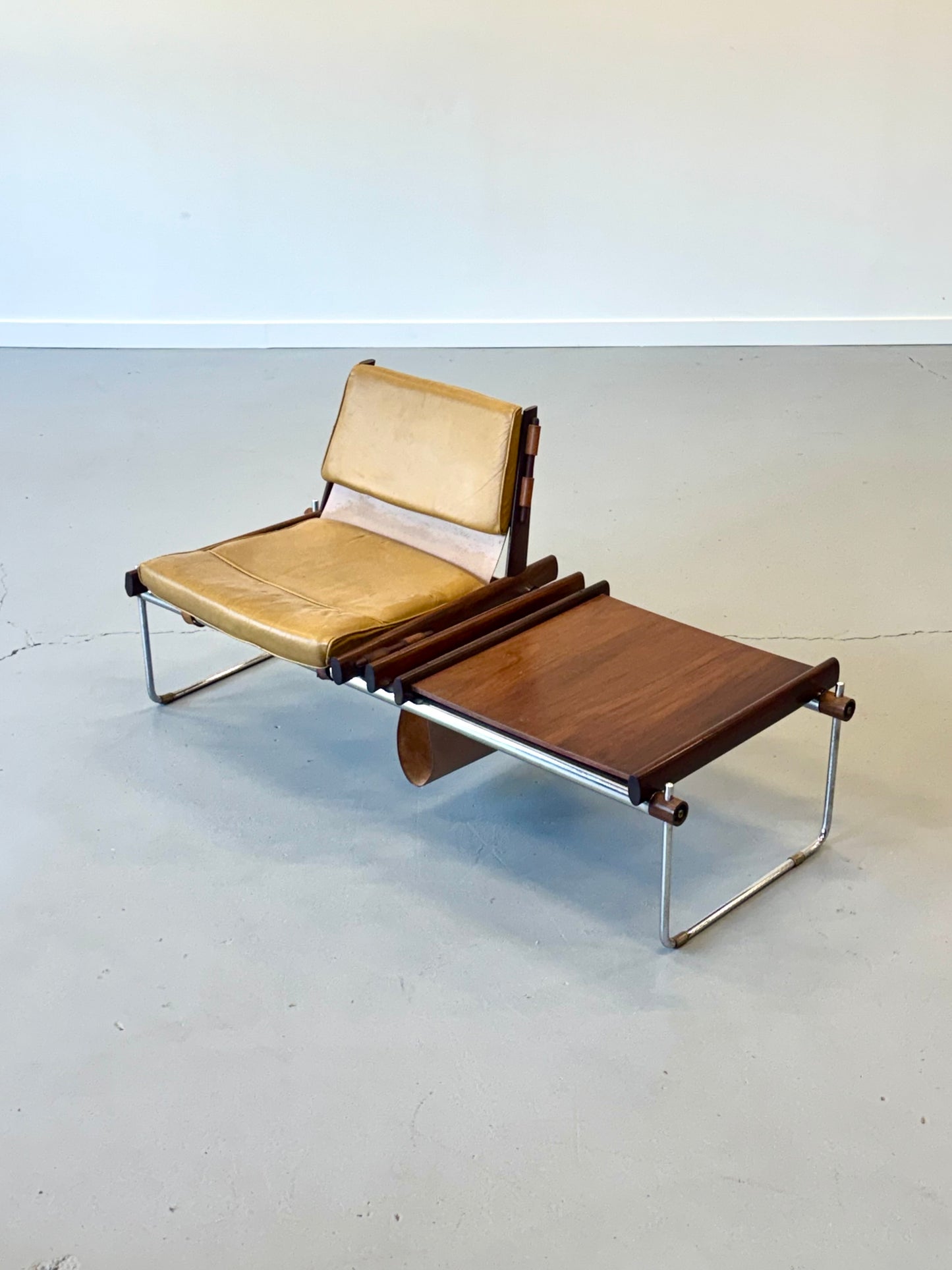 1960s MP-123 Modular Bench by Percival Lafer for Lafer in rosewood and original leather
