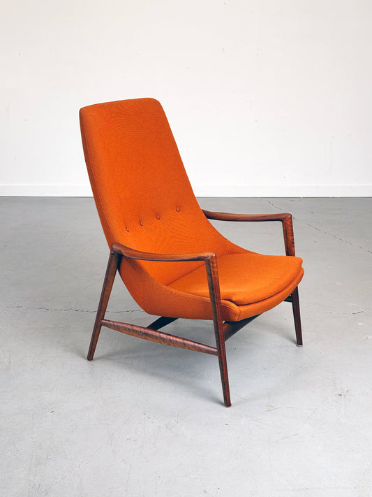 1950s High-Back Lounge Chair by Rastad & Relling for Dokka Møbler in Teak, Norway.