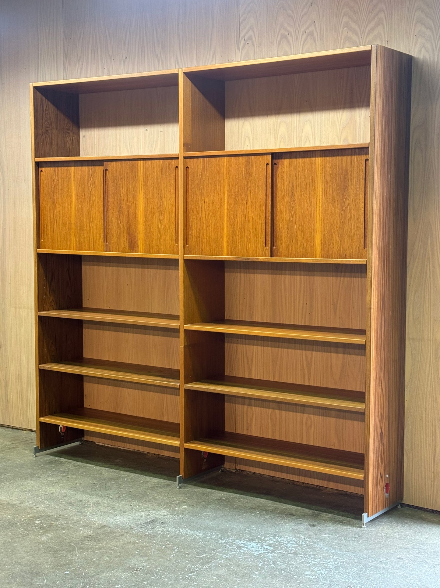 1960s RY Wall Unit by Hans J. Wegner for Ry Mobler in teak (2 modules)