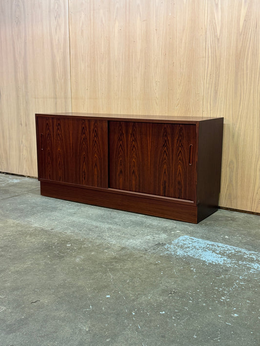 1960s Credenza by Poul Hundevad for Hundevad and Co in rosewood