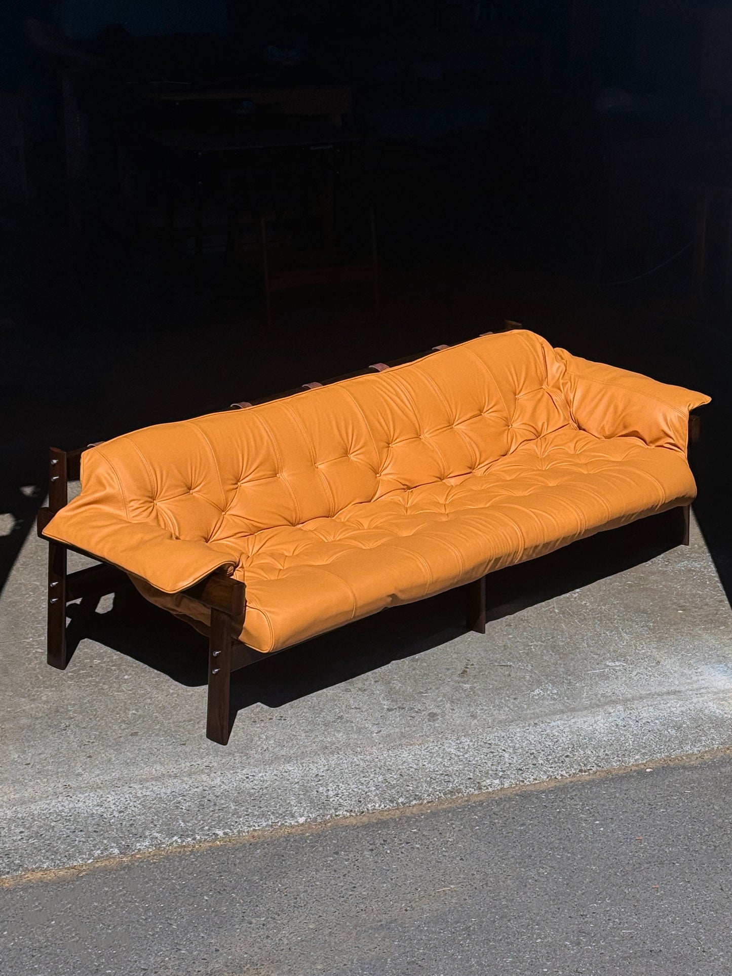 1970s MP-41 Sofa by Percival Lafer for Lafer in jatobá and Spinneybeck leather