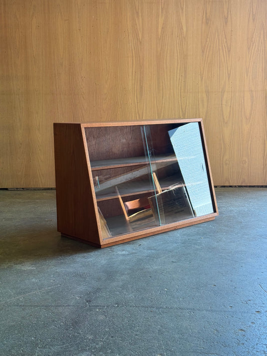 1960s Danish Modern Slanted Display Cabinet in teak
