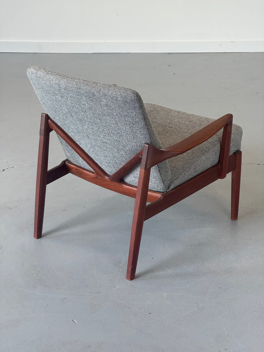 1950s FD125 Lounge Chair by Tove & Edvard Kindt-Larsen for France & Son in teak