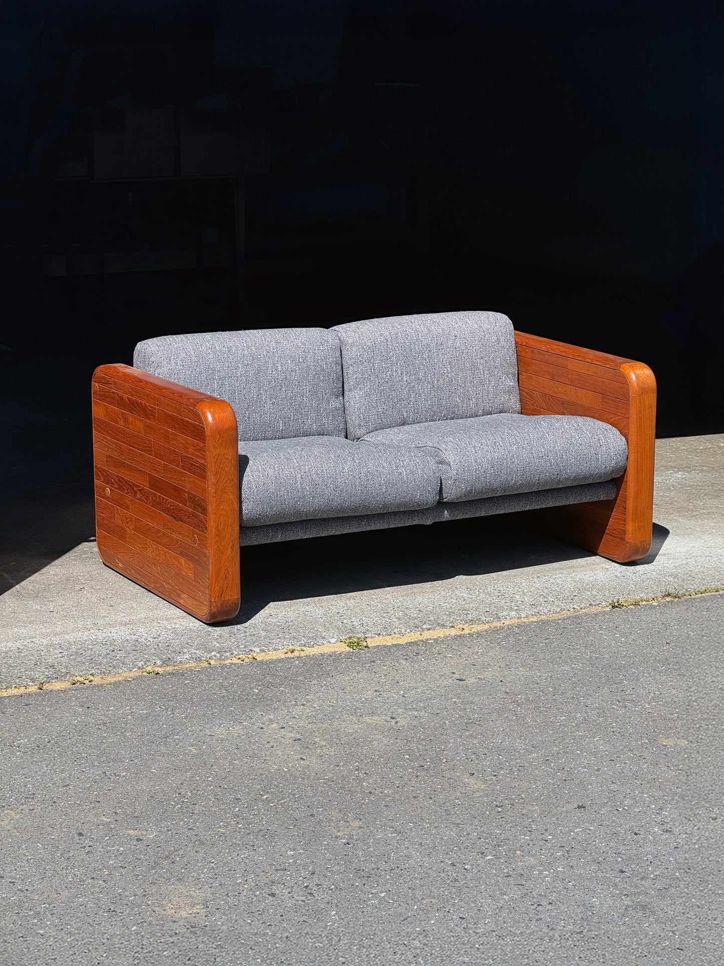 1970s 2-Seater Sling Sofa in solid teak and tweed upholstery