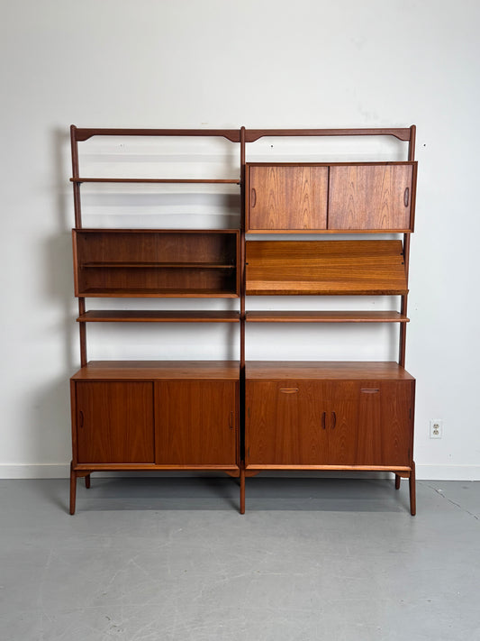 1960s Danish Teak Modular Wall Unit by Arne Hovmand-Olsen for Jutex.
