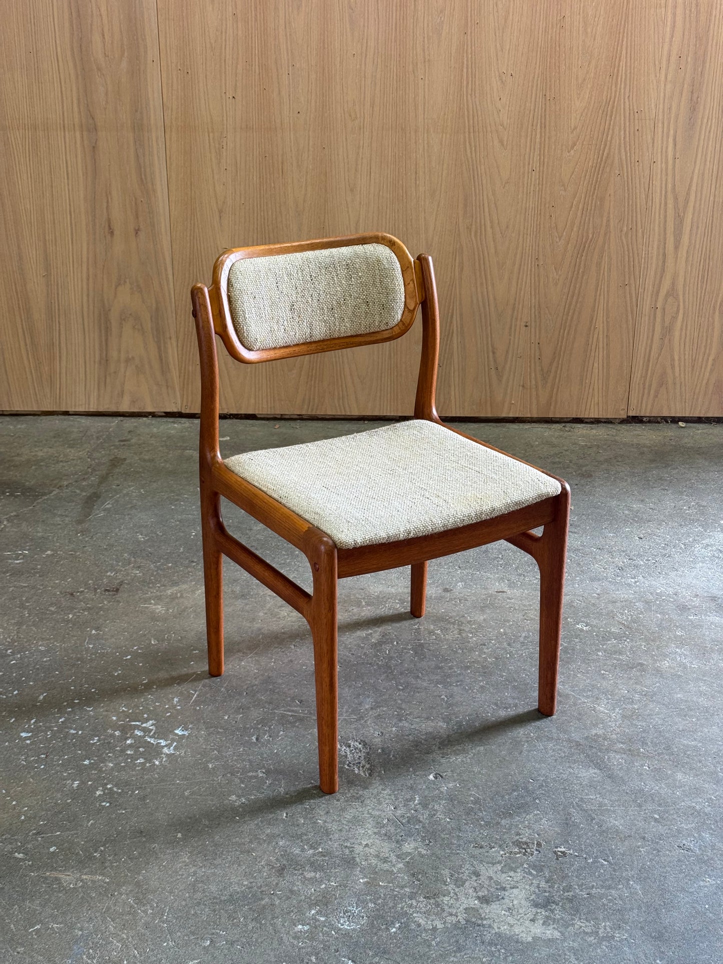 1970s Dining Chair set of 6 by Johannes Andersen for D Scan in solid teak
