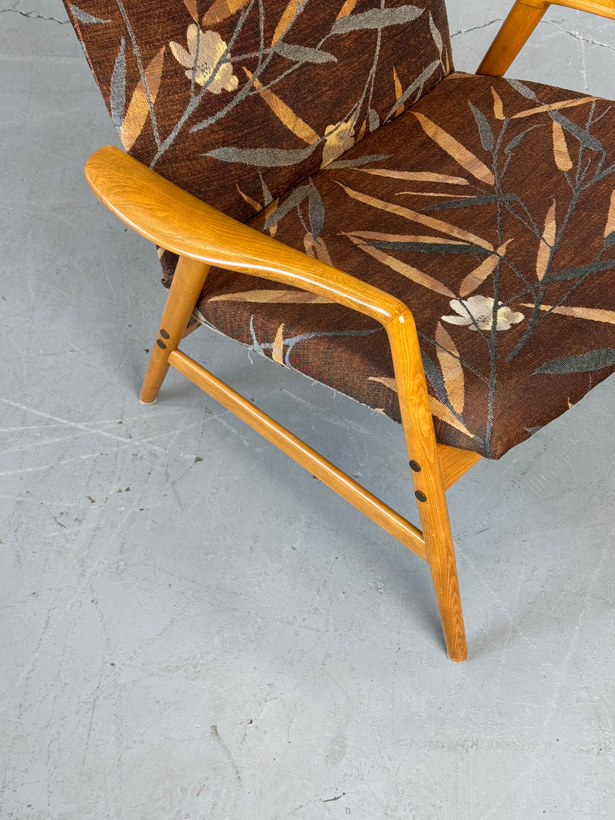1950s Kontur Reclining Lounge Chair by Alf Svensson in Solid Beech, Sweden.