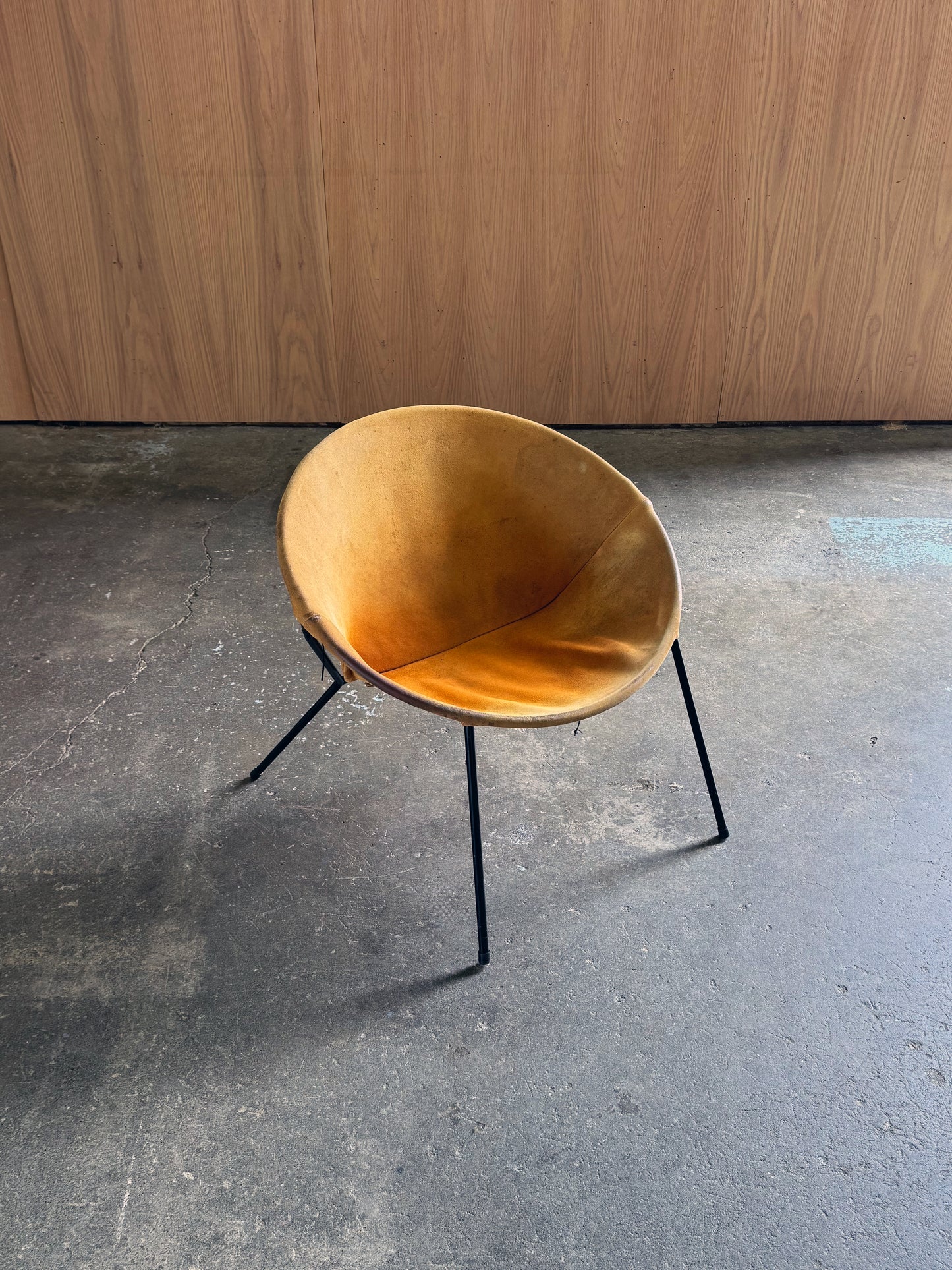 1960s Balloon Chair Pair by Hans Olsen for Lea Design in steel and mustard leather
