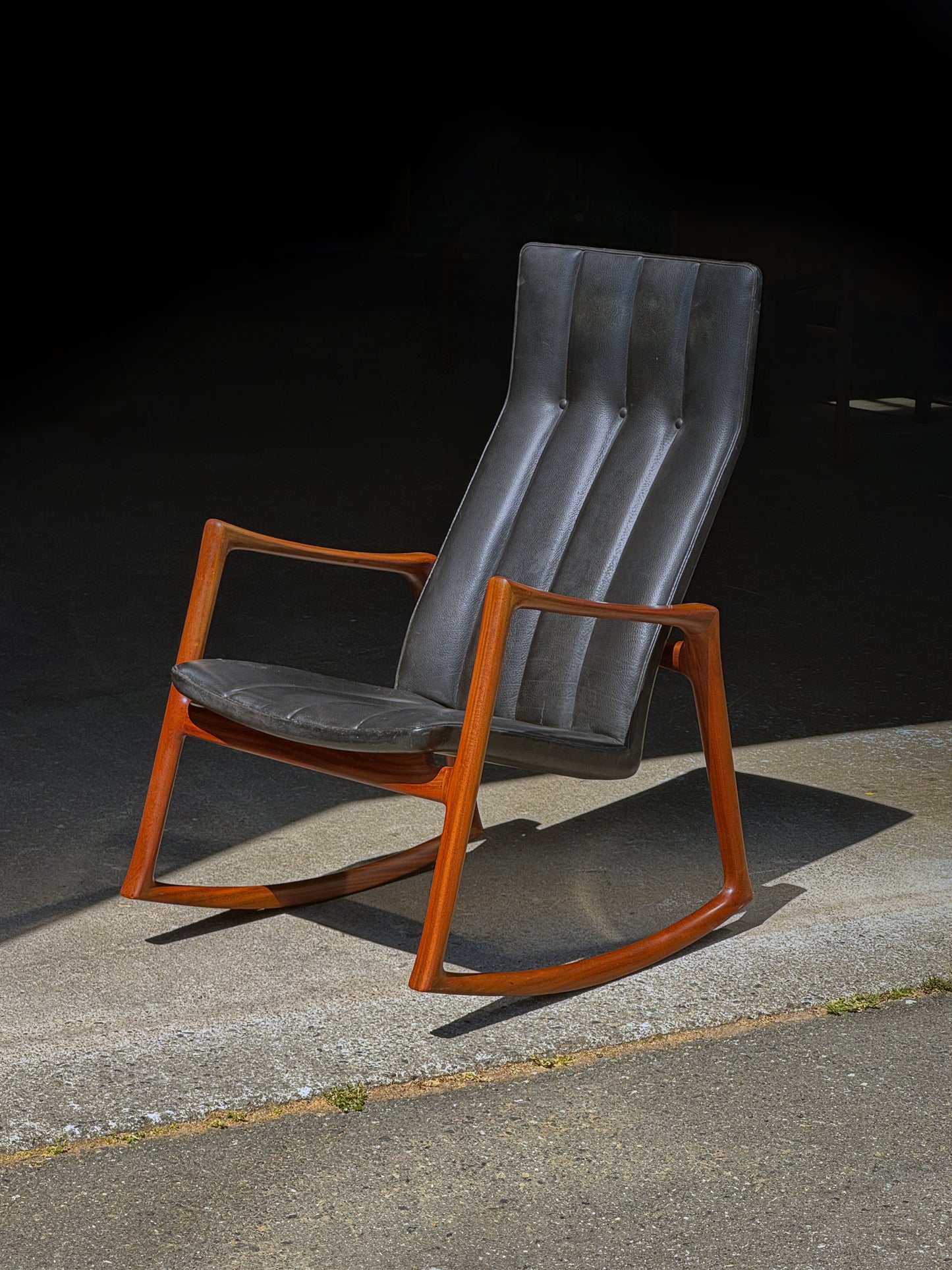 1950s Rocking Chair by Helge Vestergaard-Jensen for Soren Horn in Cuban mahogany and black leather