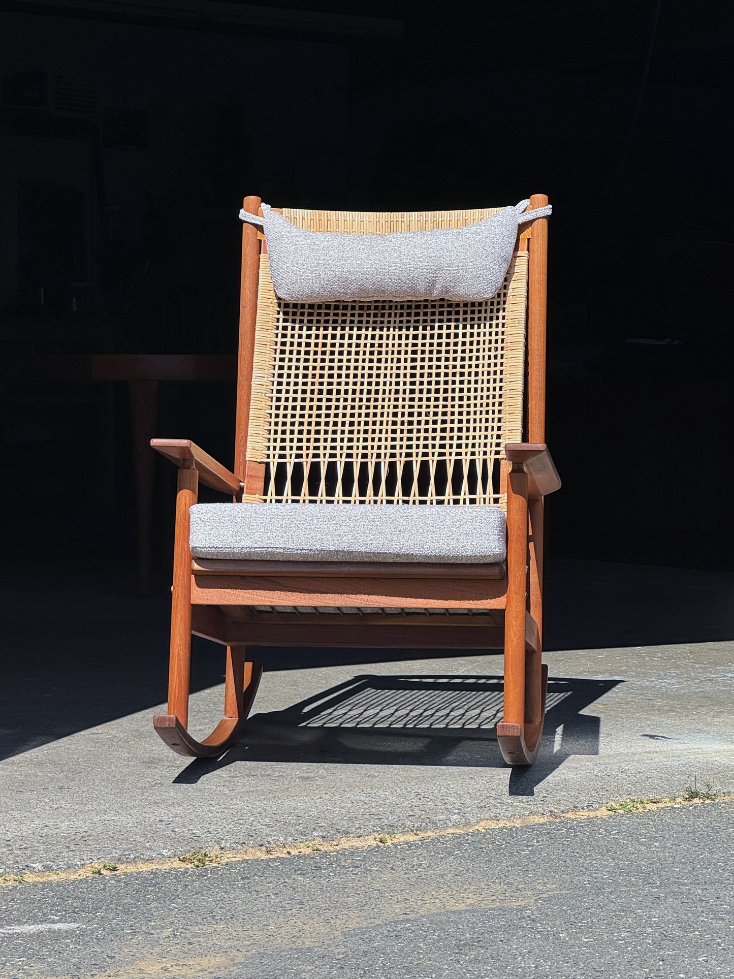 1950s Model 532-A Rocking Chair by Hans Olsen for Juul Kristensen