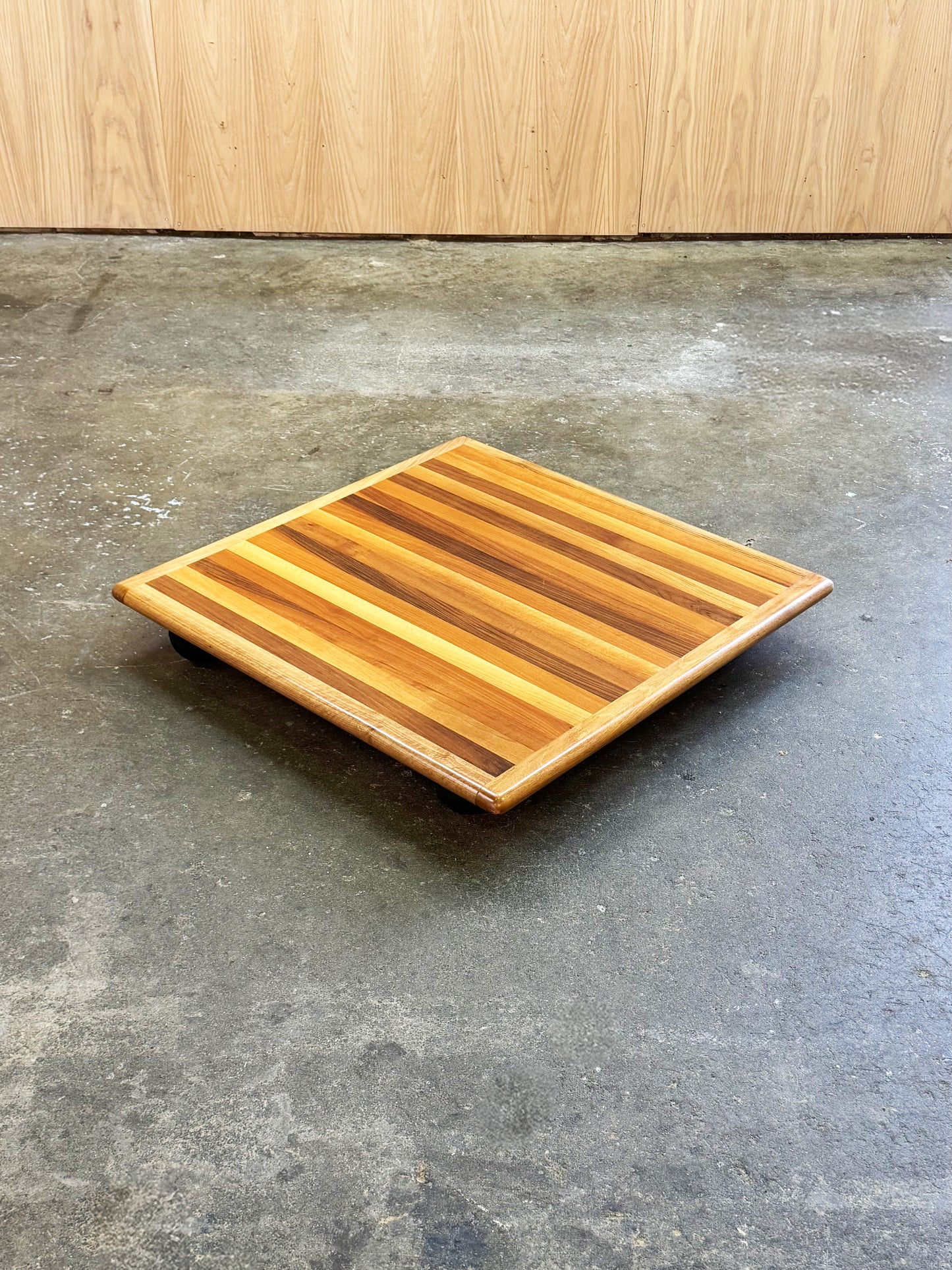 1970s Pianura Side/Coffee Table Square by Mario Bellini for Cassina in Italian walnut