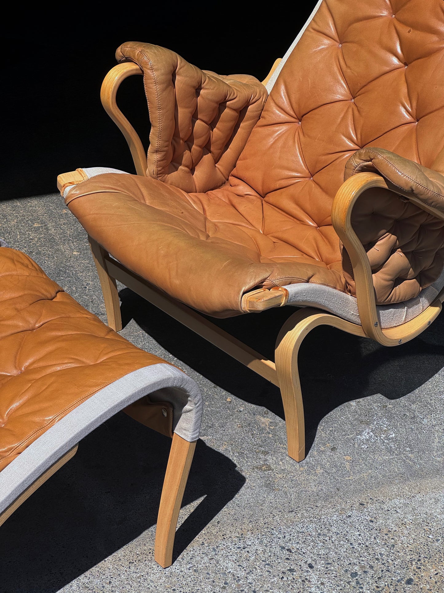 1960s Pernilla 69 Lounge Chair and Ottoman by Bruno Mathsson for DUX in beech and original leather
