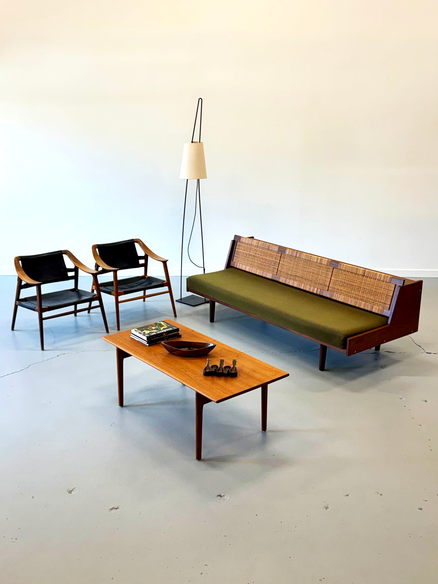 1950s Hans J. Wegner GE7 Daybed for Getama in Teak & Cane