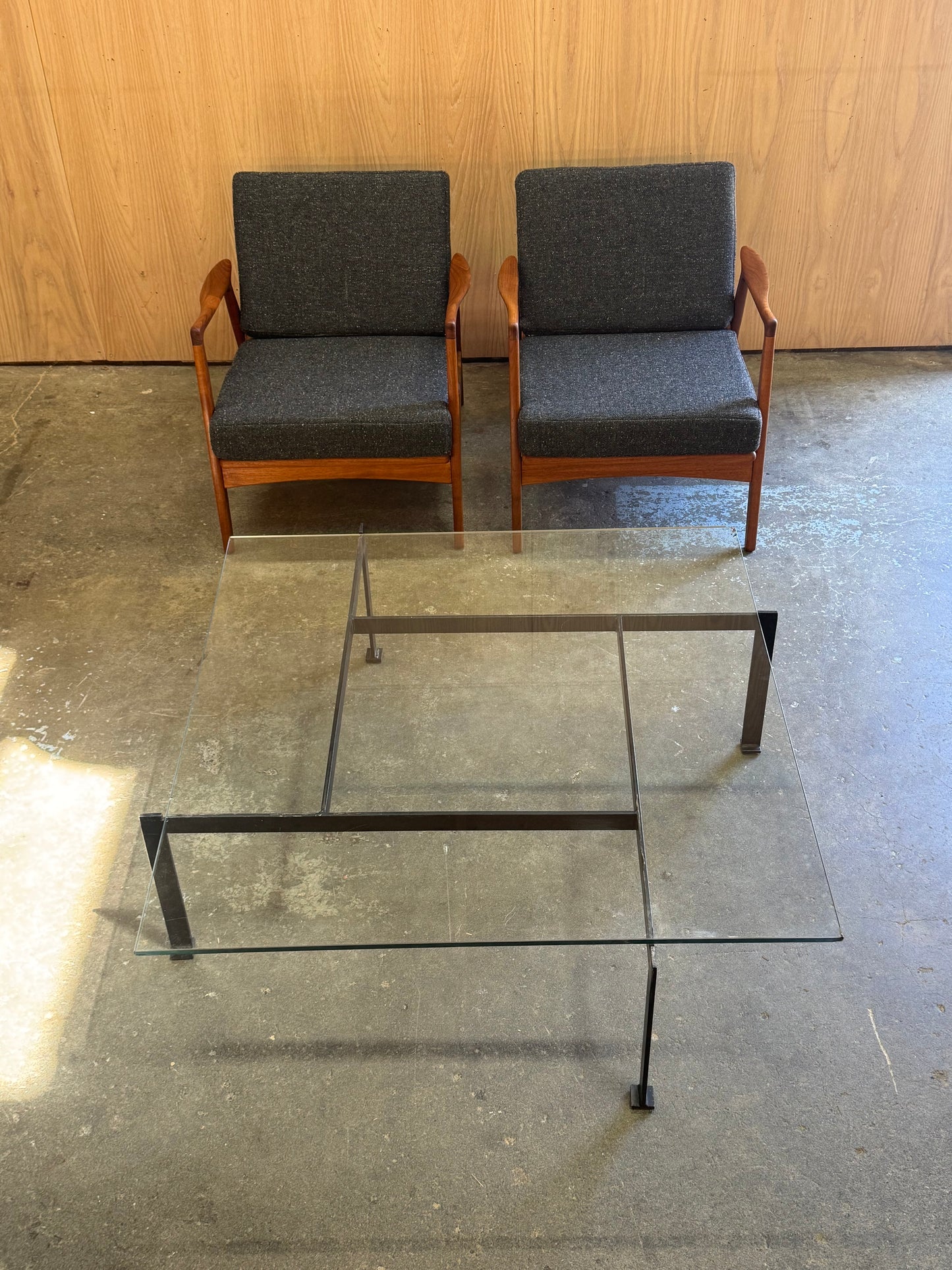 Contemporary PK61 Coffee Table After Poul Kjærholm in glass and steel