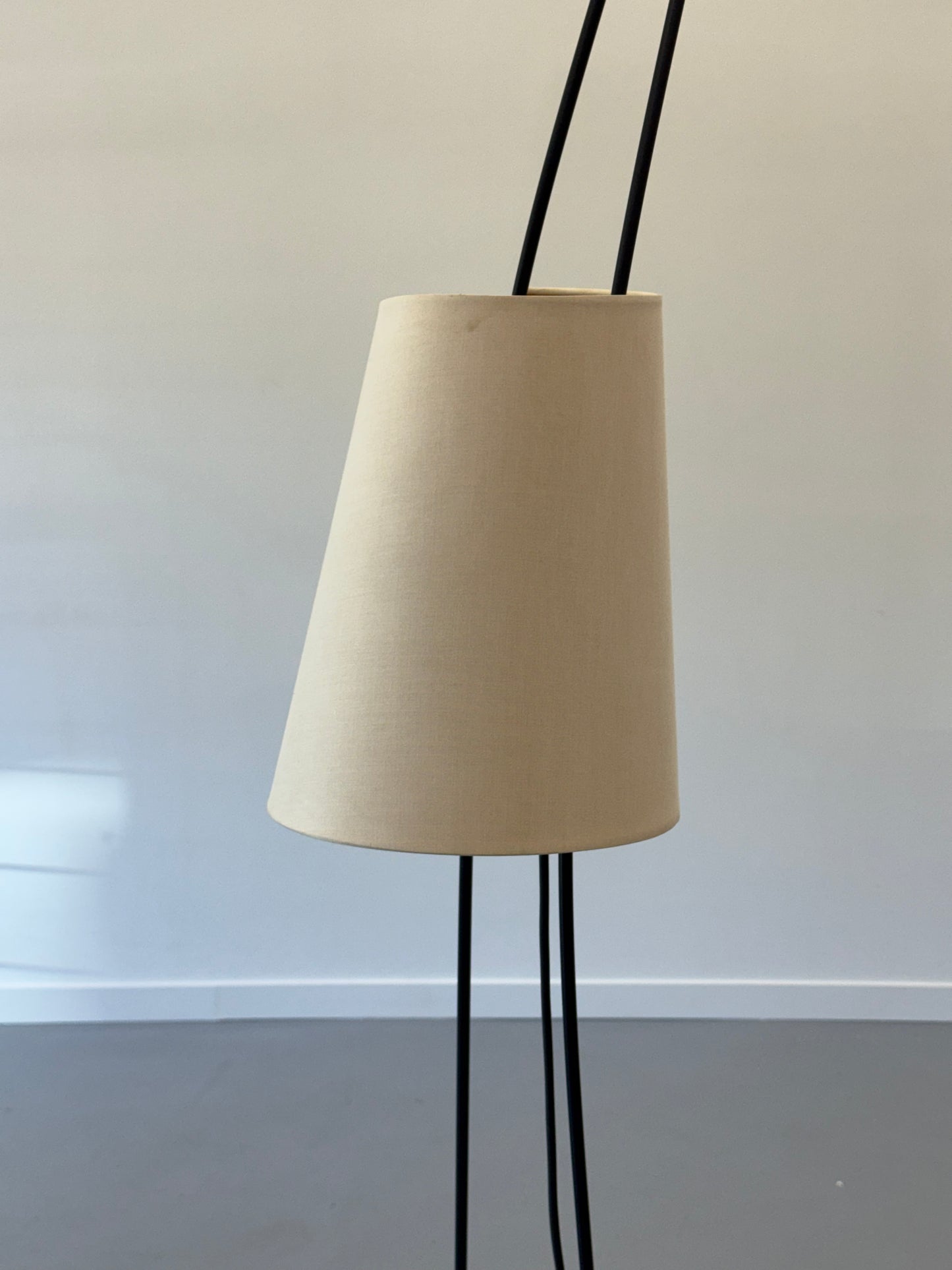 1960s Sculptural Adjustable Floor Lamp by Italiana Luce, Italy.