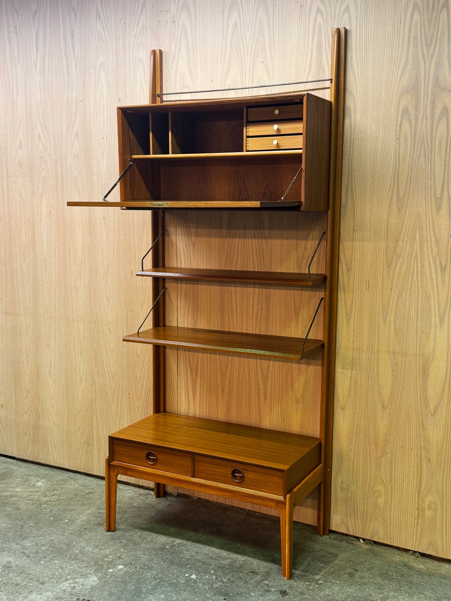 1960s Freestanding Shelving System by Fredrick Kayser in Norwegian Teak