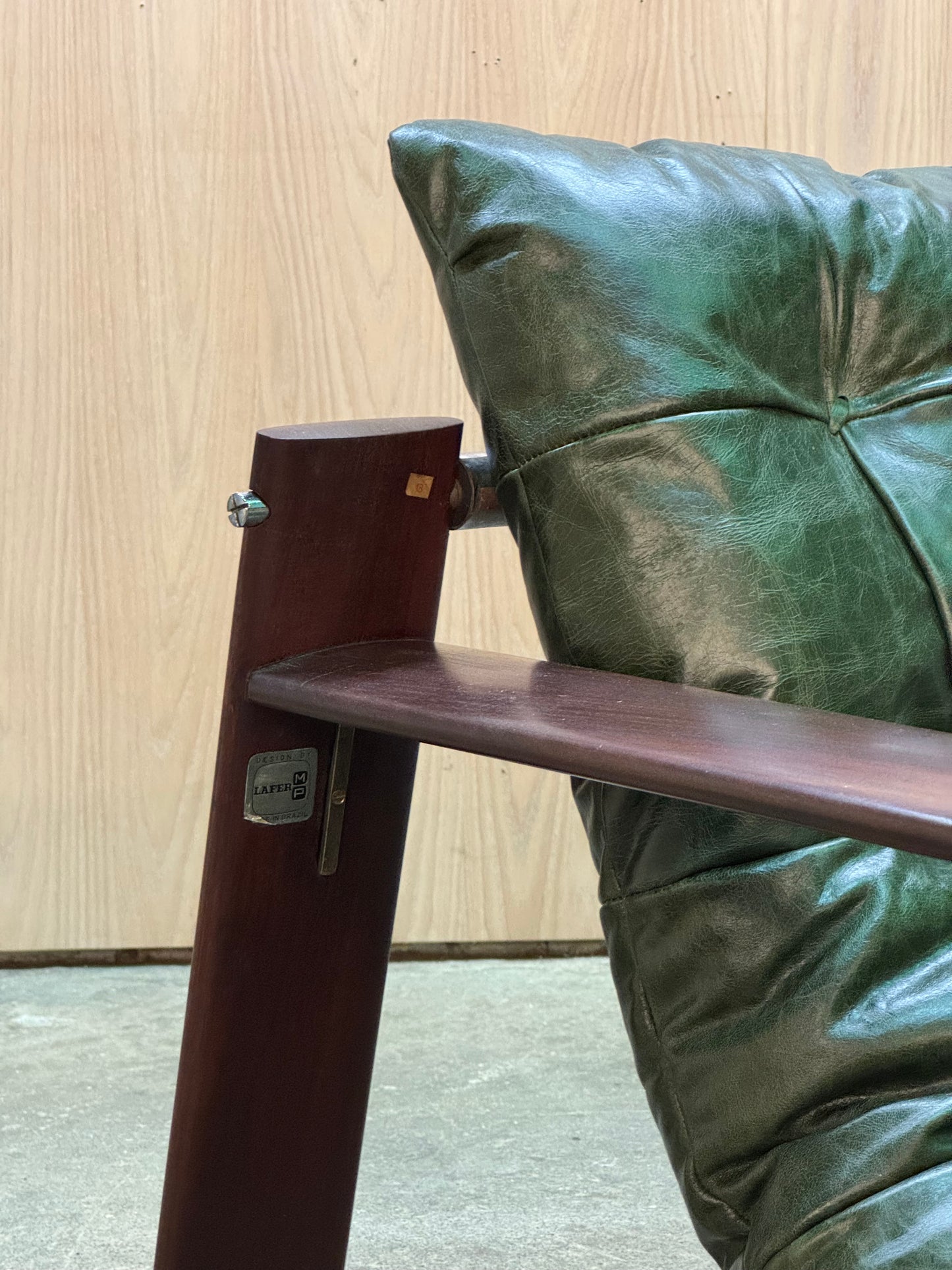 1970s MP-129 Lounge Chair by Percival Lafer in jatobá and dark green leather