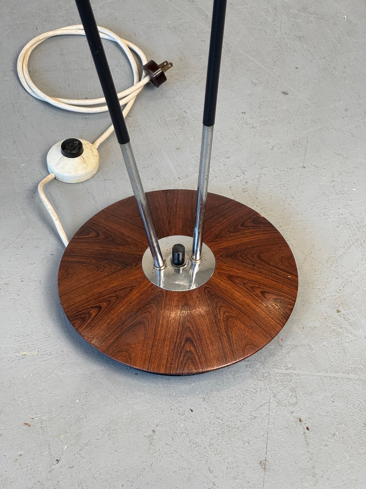 1950s–1960s German Twin-Cone Floor Lamp in Rosewood, steel, Chrome and Textured Fabric.