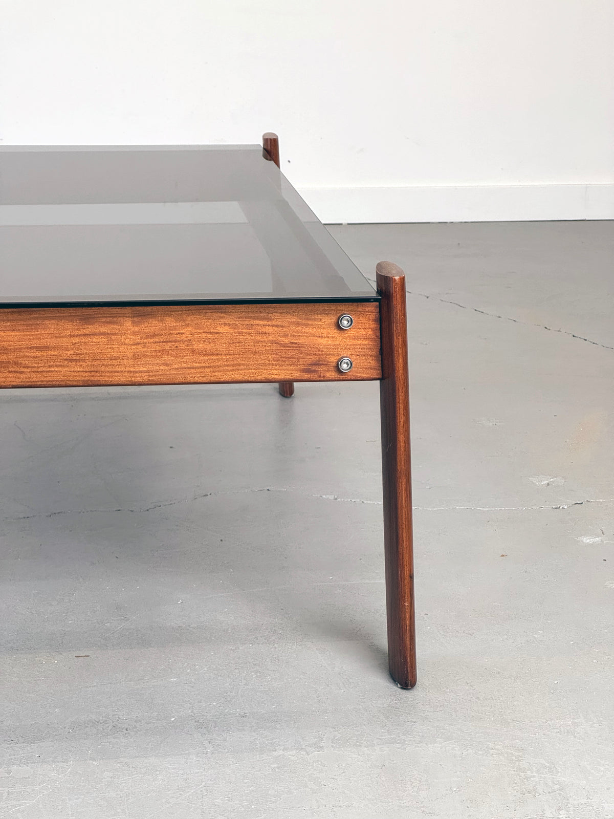1970s MP-129 Coffee Table by Percival Lafer in Jatobá and Smoked Glass.