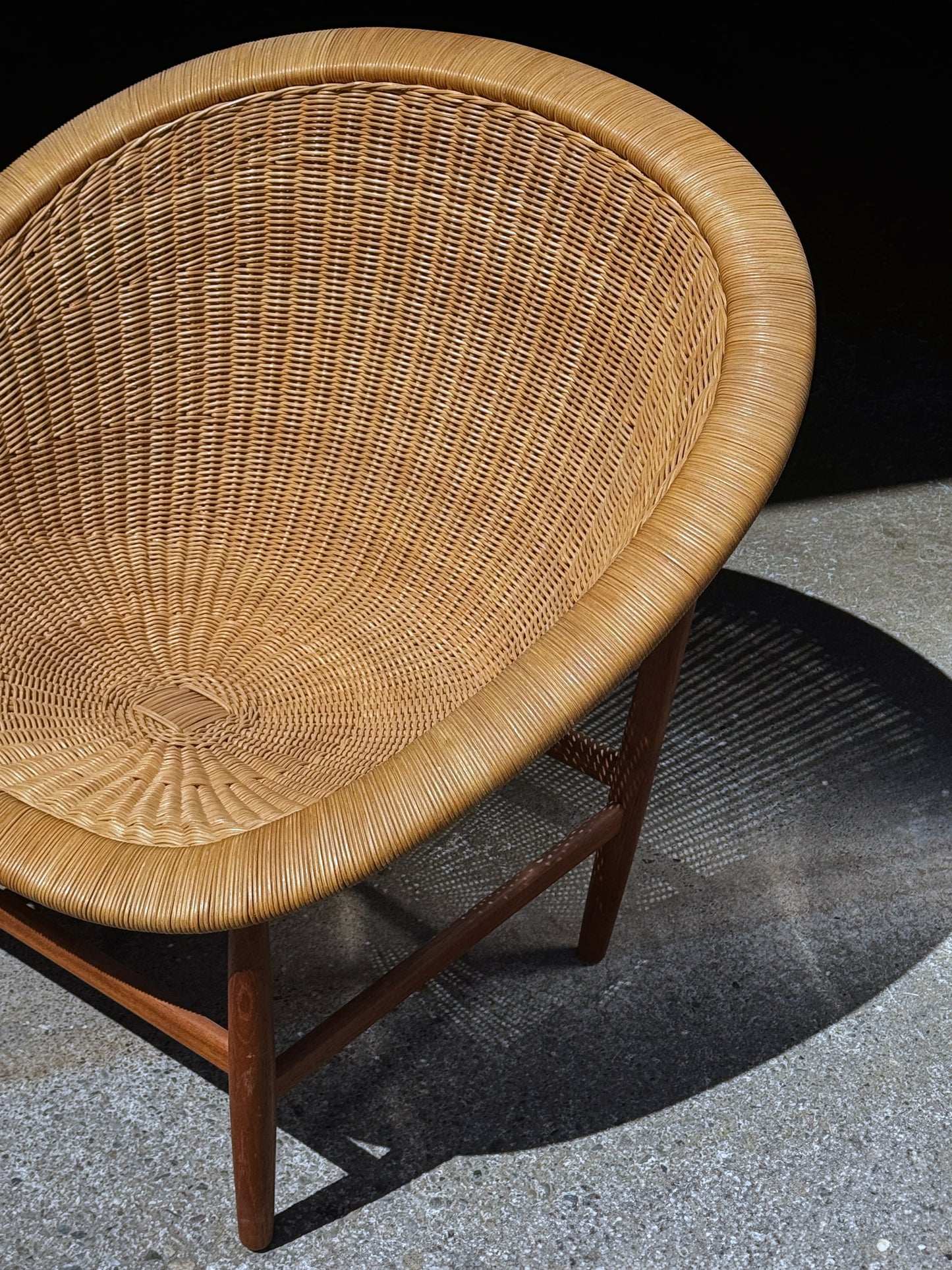 1950 Basket Chair by Nanna Ditzel for Ludvig Pontoppidan in teak and wicker