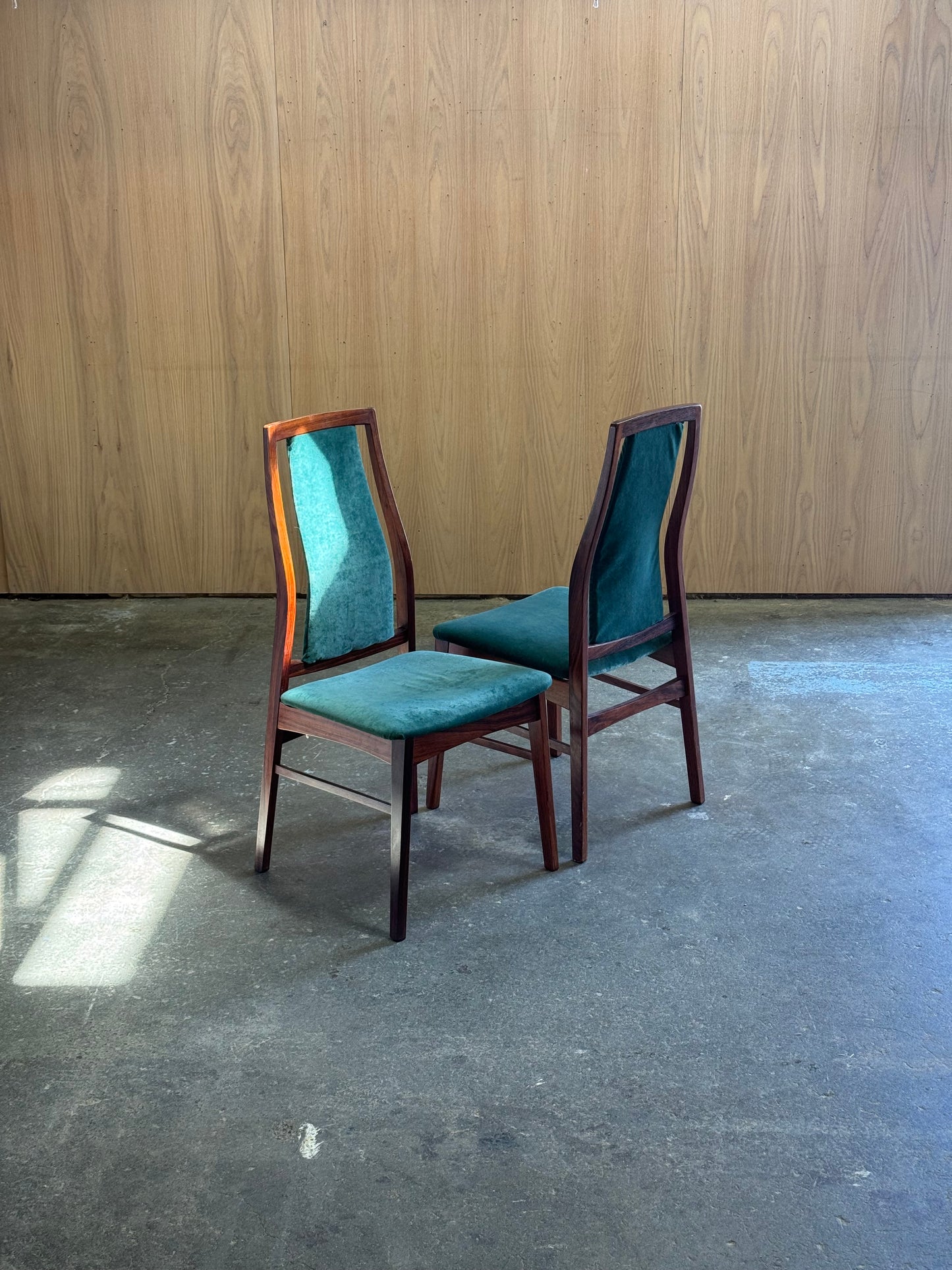 1960s Set of 6 Dining Chairs by Niels Koefoed for Koefoed Hornslet in rosewood and green velvet