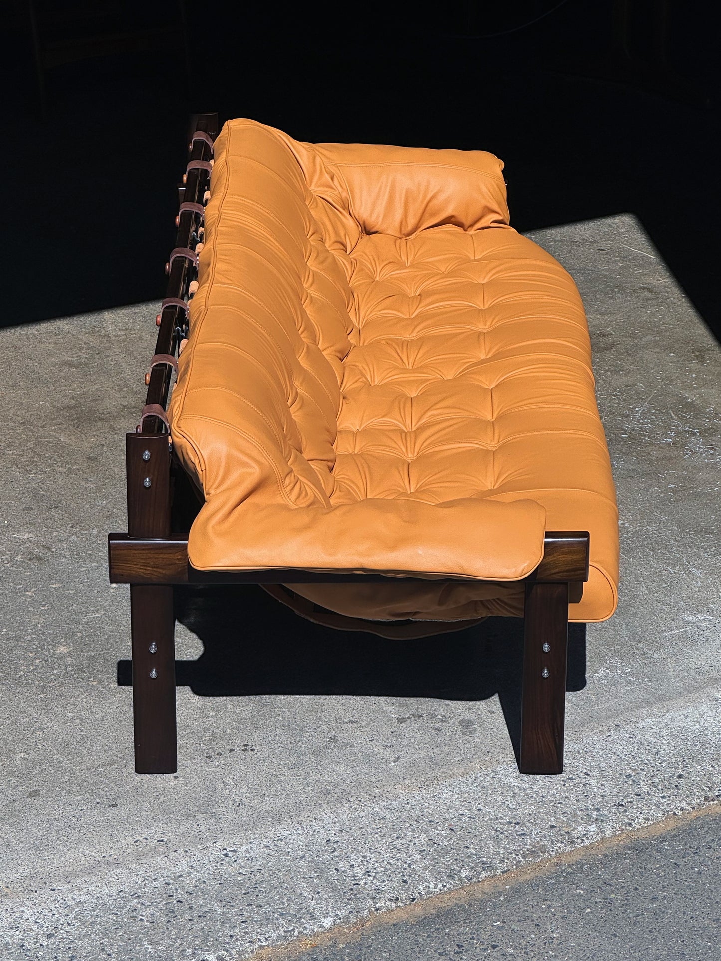 1970s MP-41 Sofa by Percival Lafer for Lafer in jatobá and Spinneybeck leather