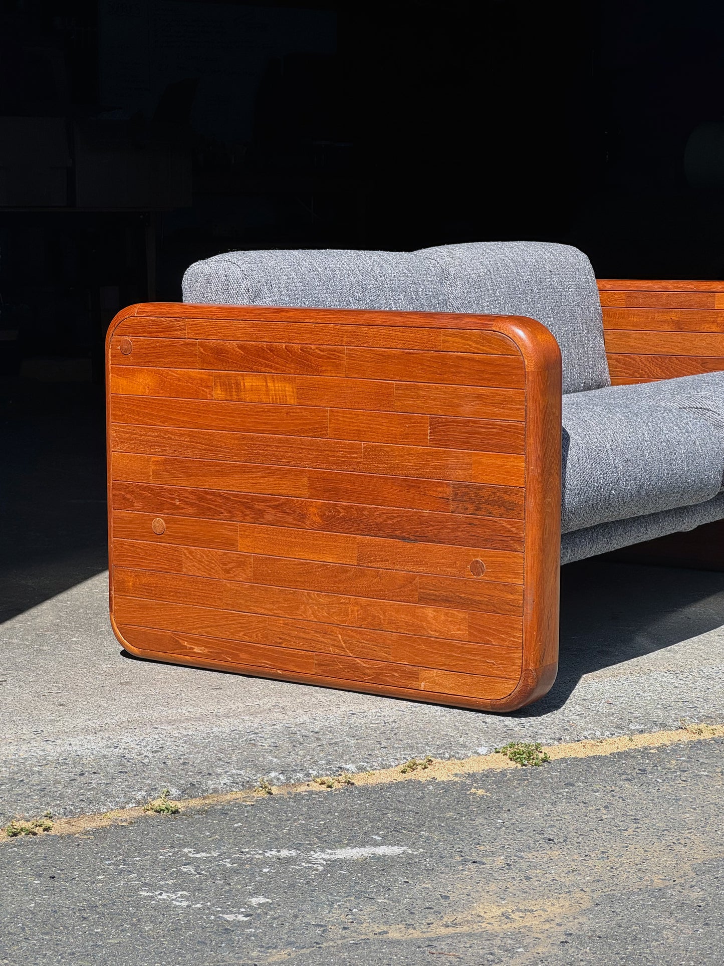 1970s 2-Seater Sling Sofa in solid teak and tweed upholstery