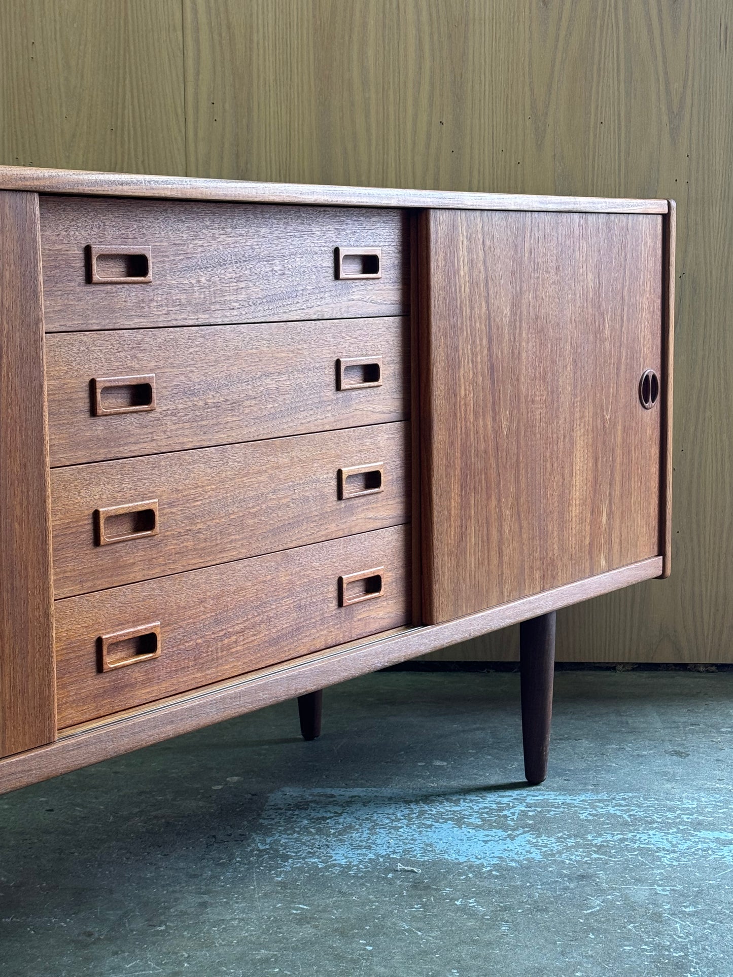 1960s Credenza by Jydsk Møbelindustri in teak