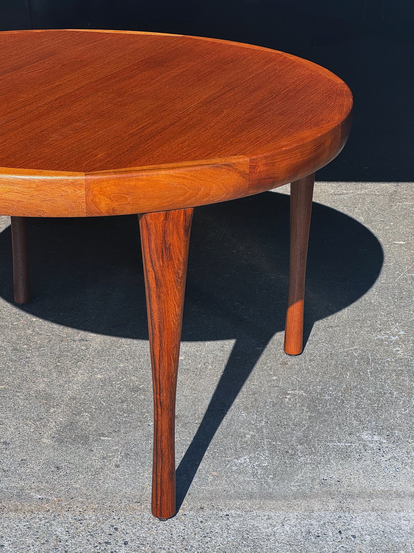 1960s Expandable Dining Table by Ib Kofod-Larsen for Faarup Mobelfabrik in teak