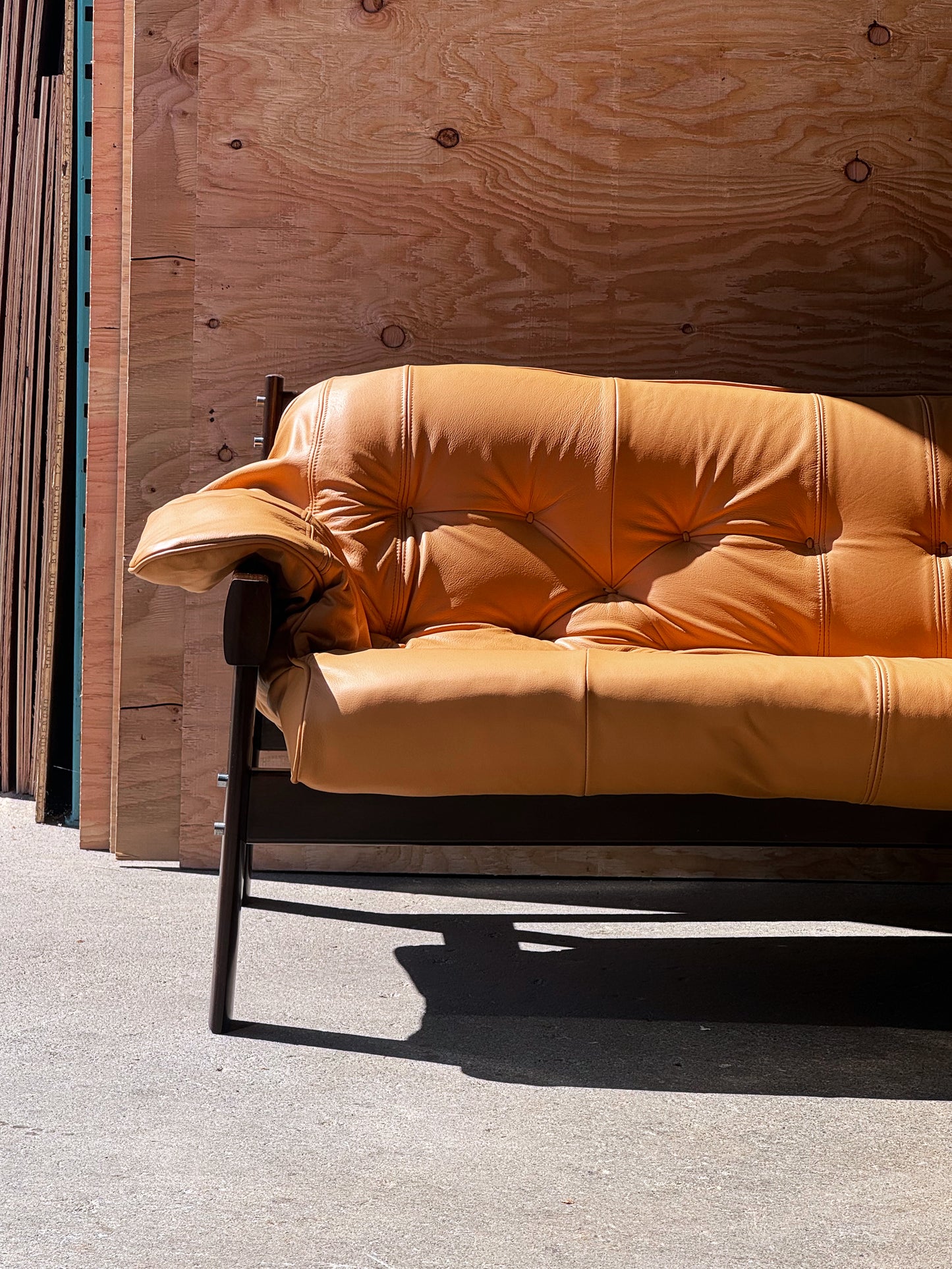 1970s MP-41 Sofa by Percival Lafer for Lafer in jatobá and Spinneybeck leather