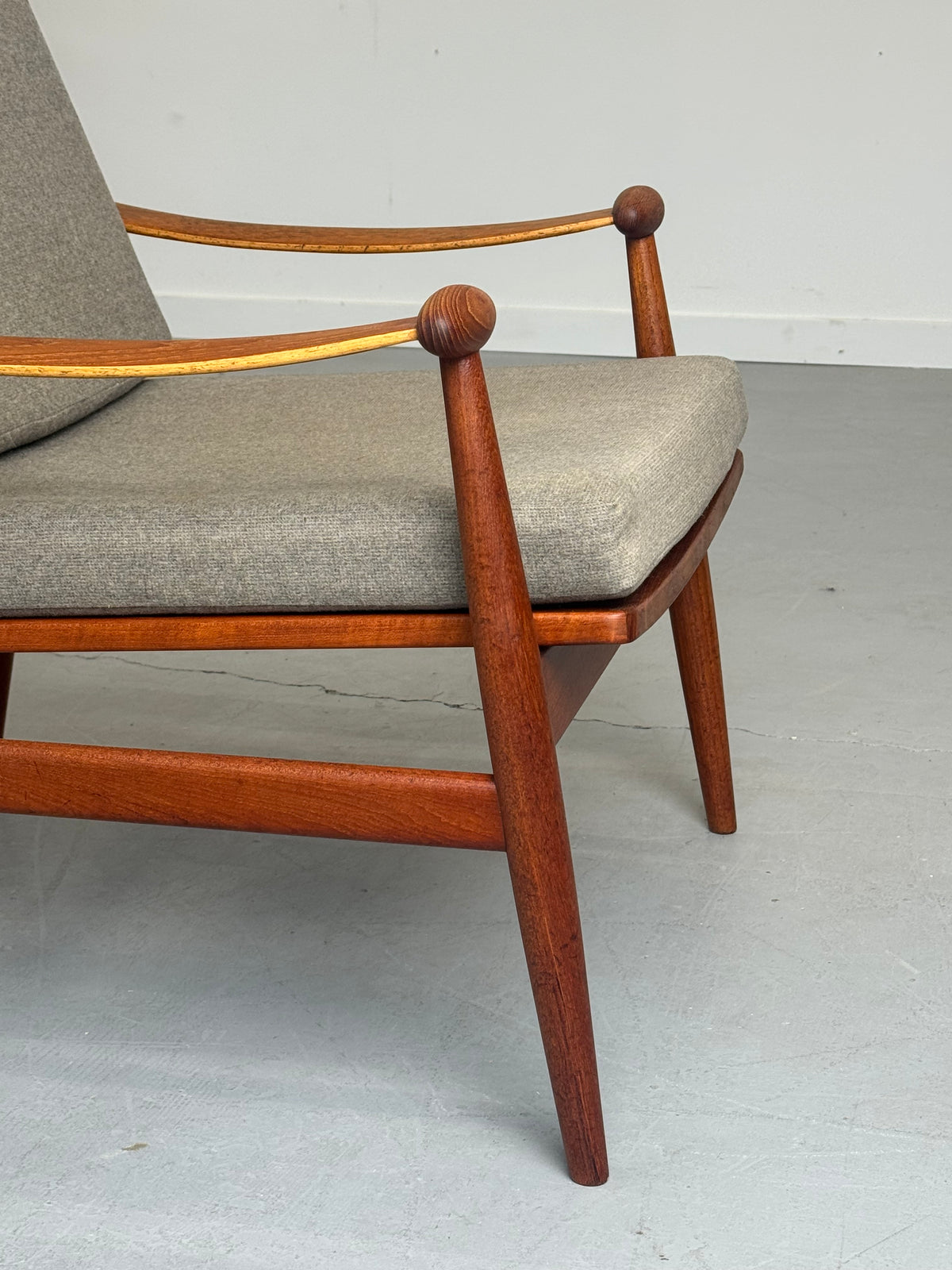 1950s Finn Juhl FD 133 “Spade Chair” for France & Daverkosen in Teak.