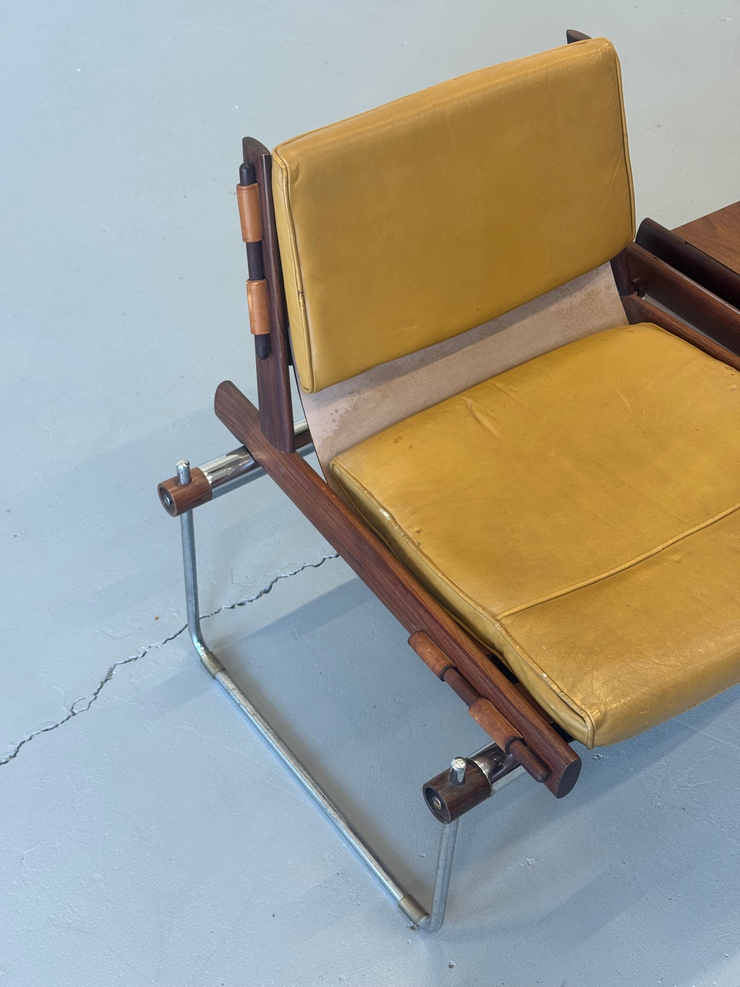 1960s MP-123 Modular Bench by Percival Lafer for Lafer in rosewood and original leather