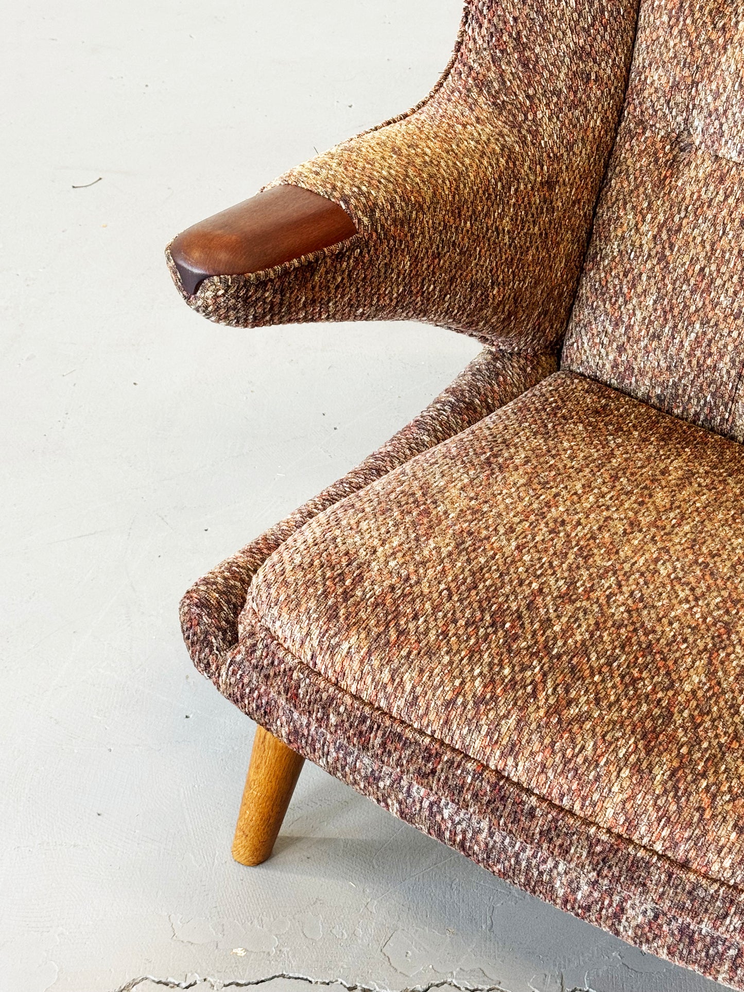 1950s Papa Bear AP19 Lounge chair and ottoman by Hans J. Wegner for A.P. Stolen in Woven Fabric