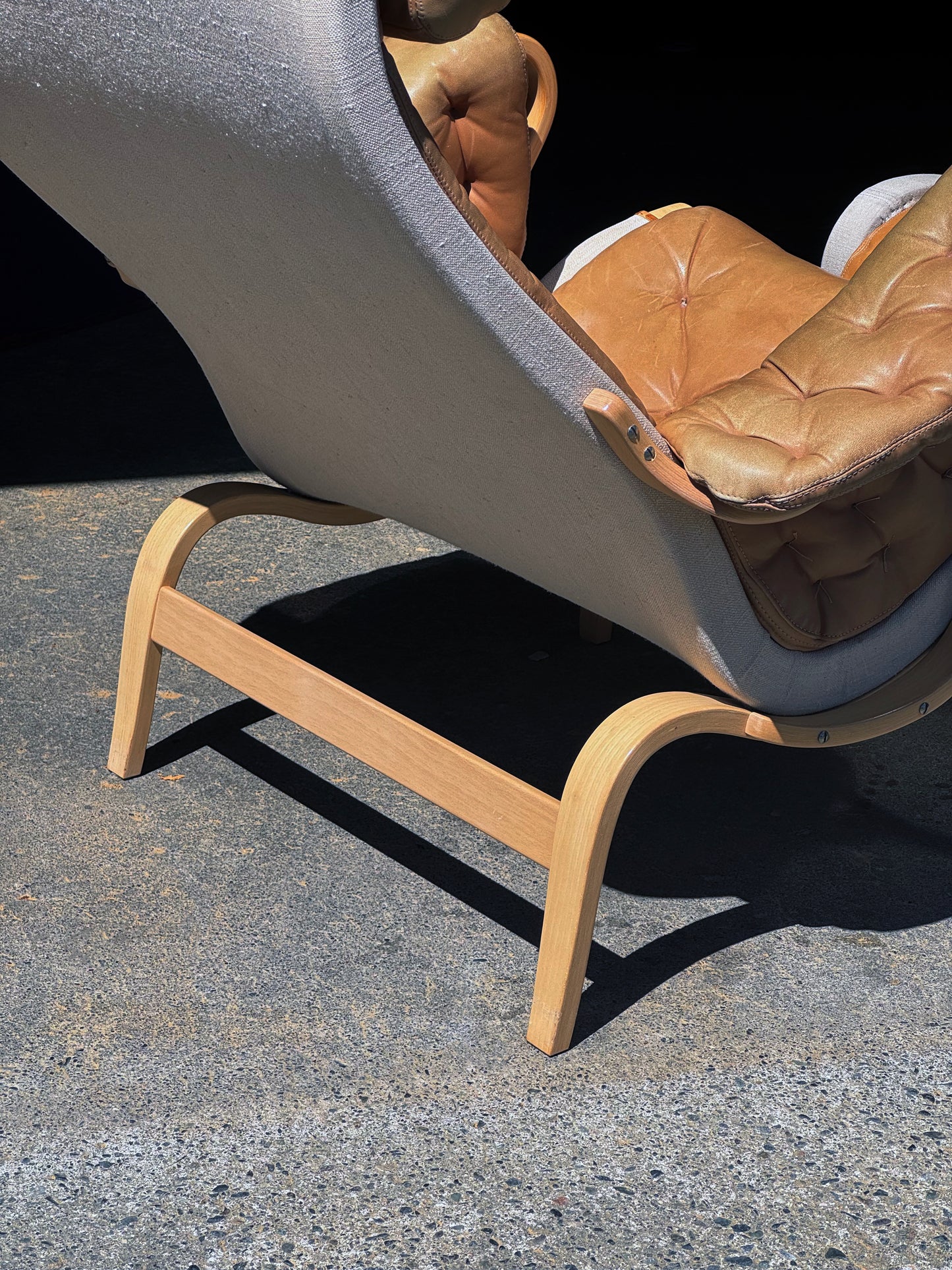 1960s Pernilla 69 Lounge Chair and Ottoman by Bruno Mathsson for DUX in beech and original leather