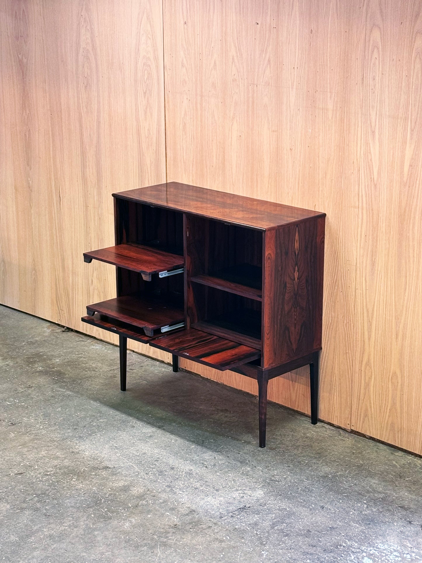1960s Danish bar cabinet in rosewood