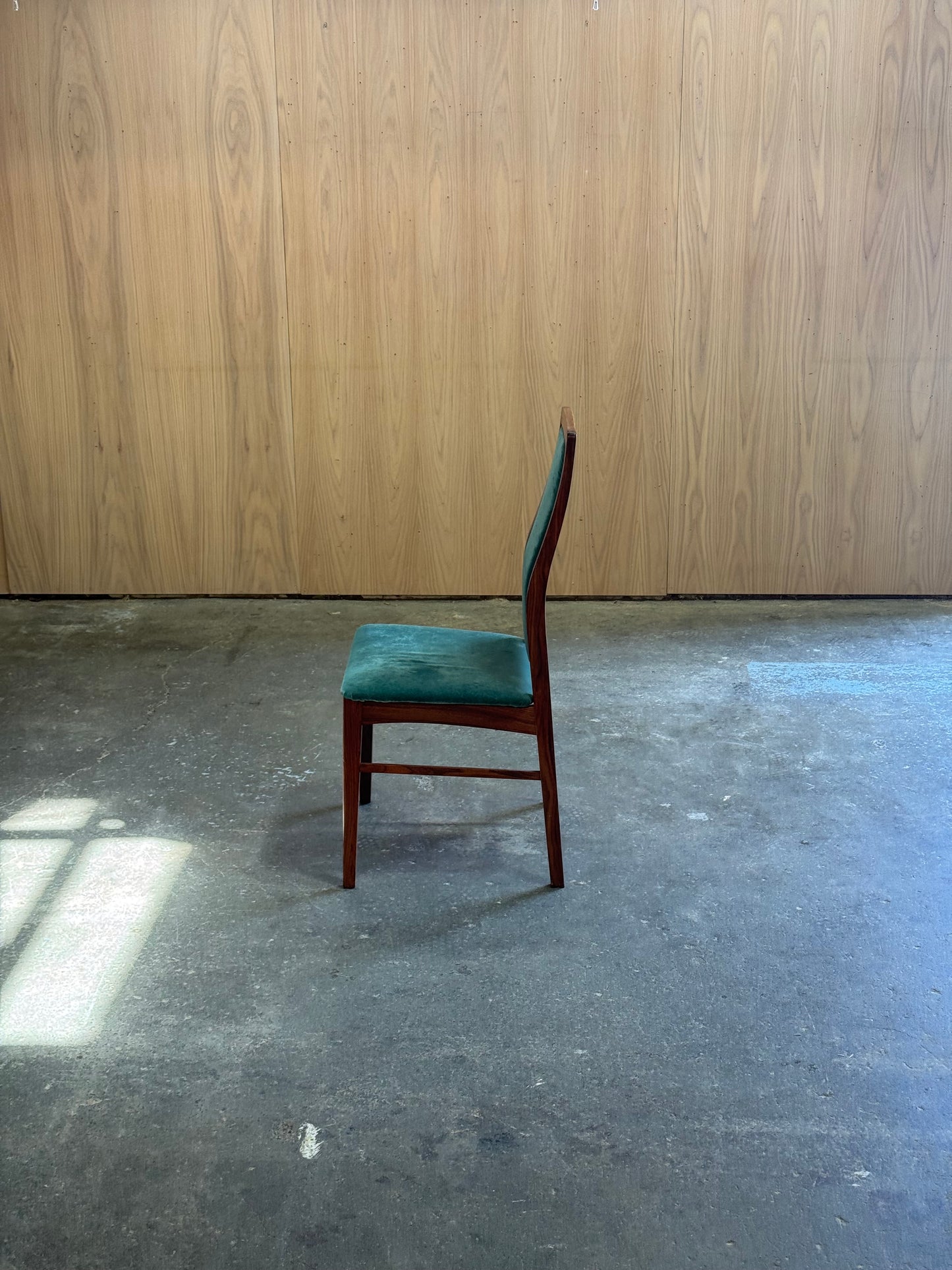 1960s Set of 6 Dining Chairs by Niels Koefoed for Koefoed Hornslet in rosewood and green velvet