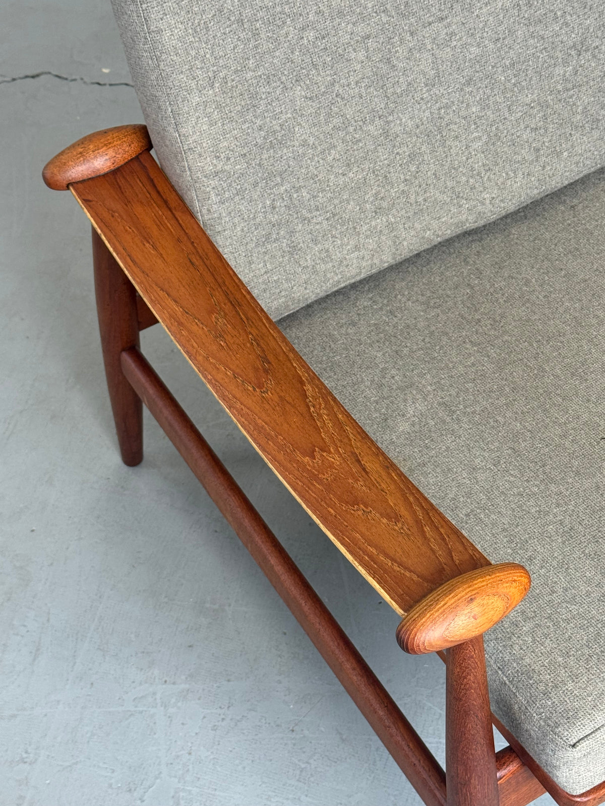 1950s Finn Juhl FD 133 “Spade Chair” for France & Daverkosen in Teak.