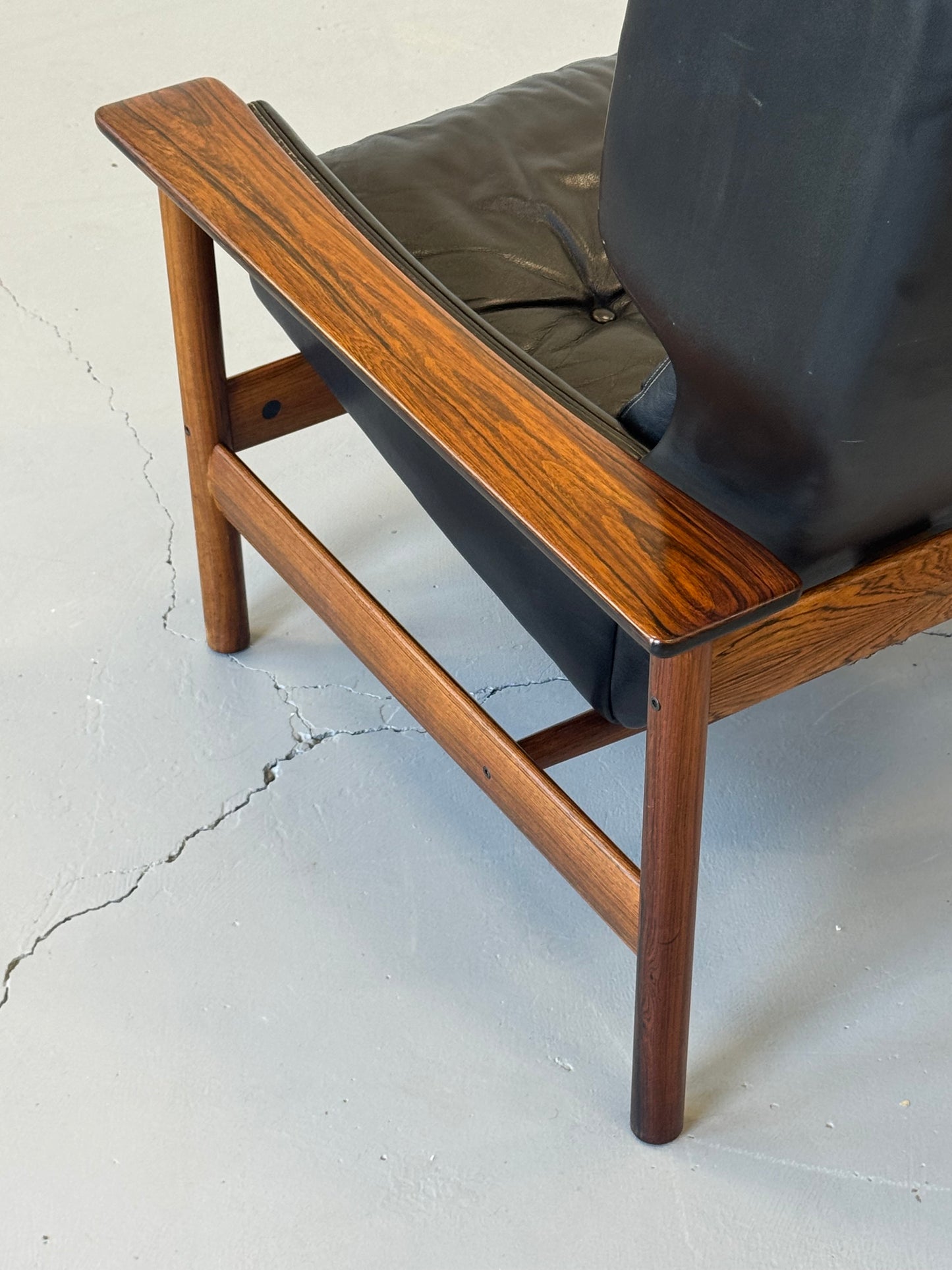 1960s Model 7001H Lounge Chair by Sven Ivar Dysthe for Dokka Møbler