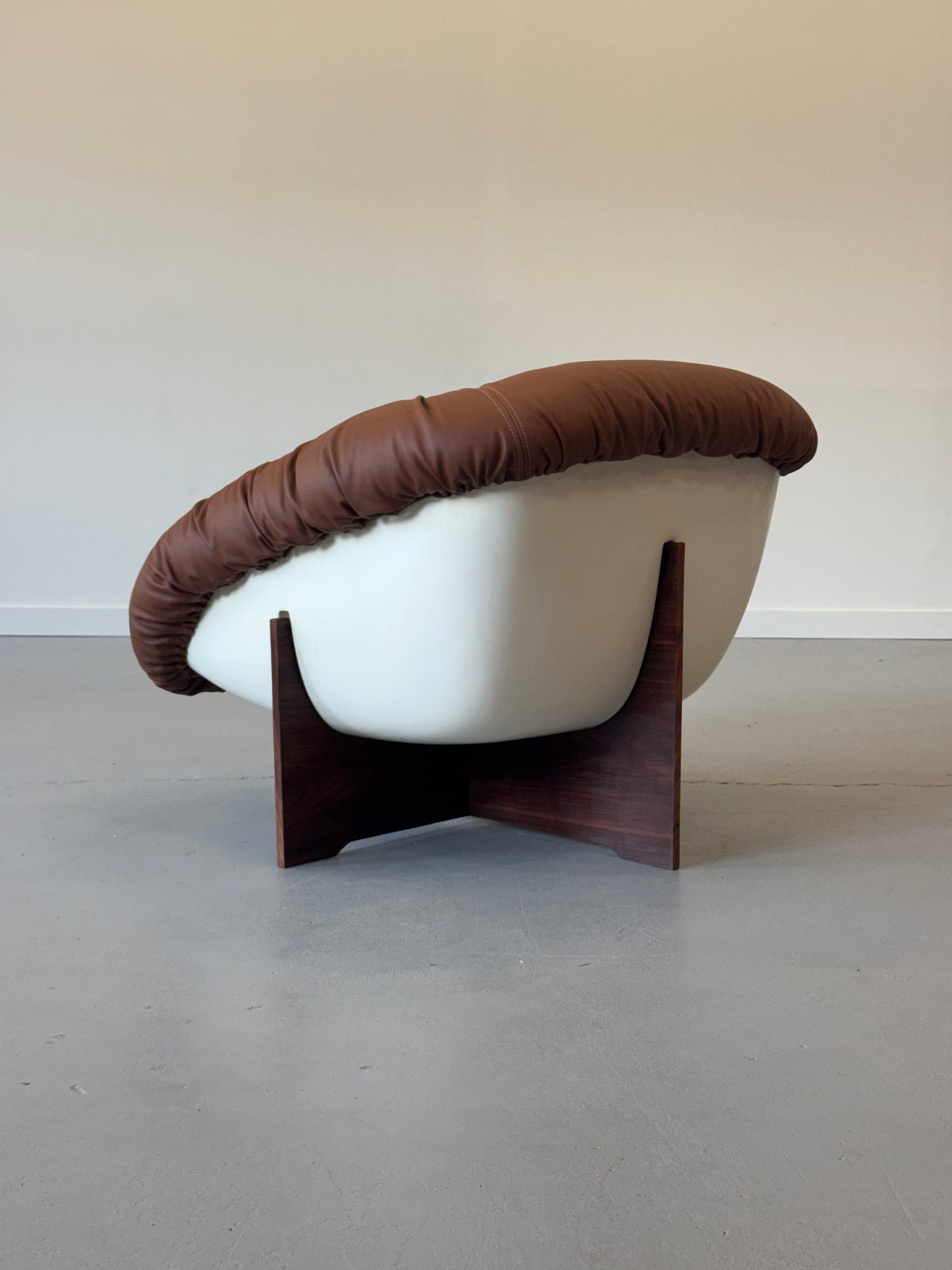 1970s Percival Lafer MP-61 Lounge Chair in Brown Leather, Brazil.