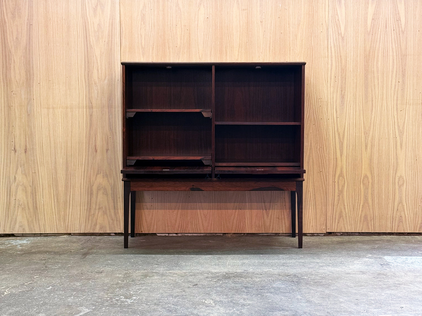 1960s Danish bar cabinet in rosewood