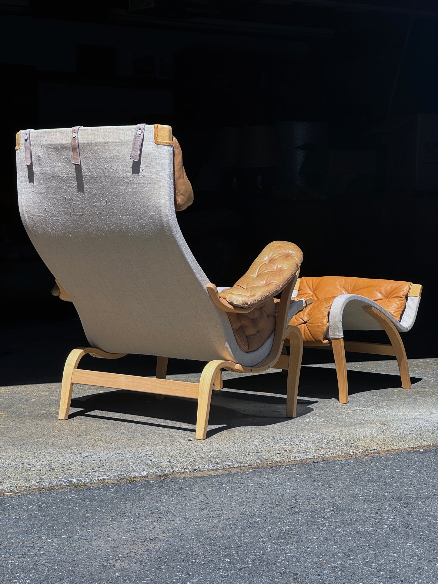 1960s Pernilla 69 Lounge Chair and Ottoman by Bruno Mathsson for DUX in beech and original leather