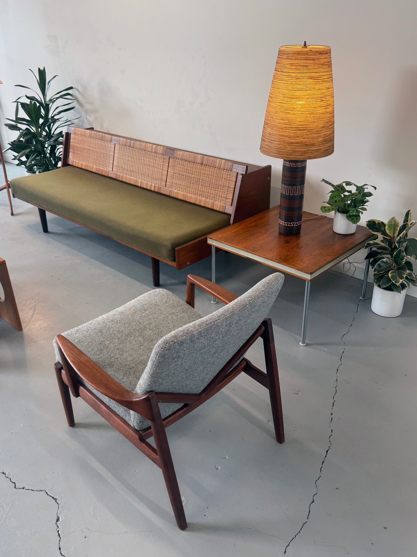 1950s FD125 Lounge Chair by Tove & Edvard Kindt-Larsen for France & Son in teak