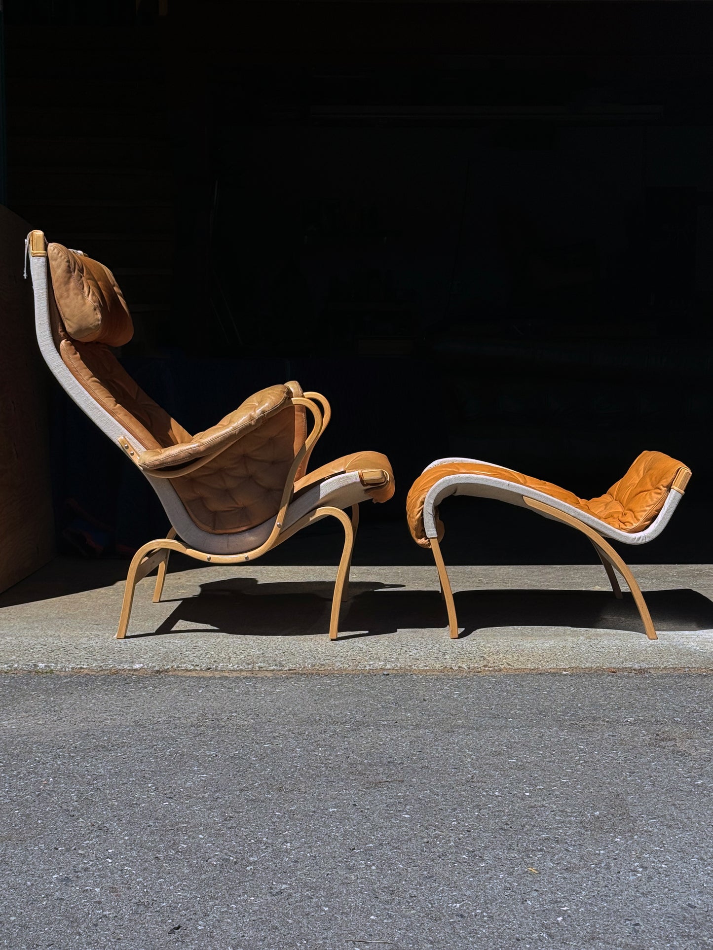 1960s Pernilla 69 Lounge Chair and Ottoman by Bruno Mathsson for DUX in beech and original leather