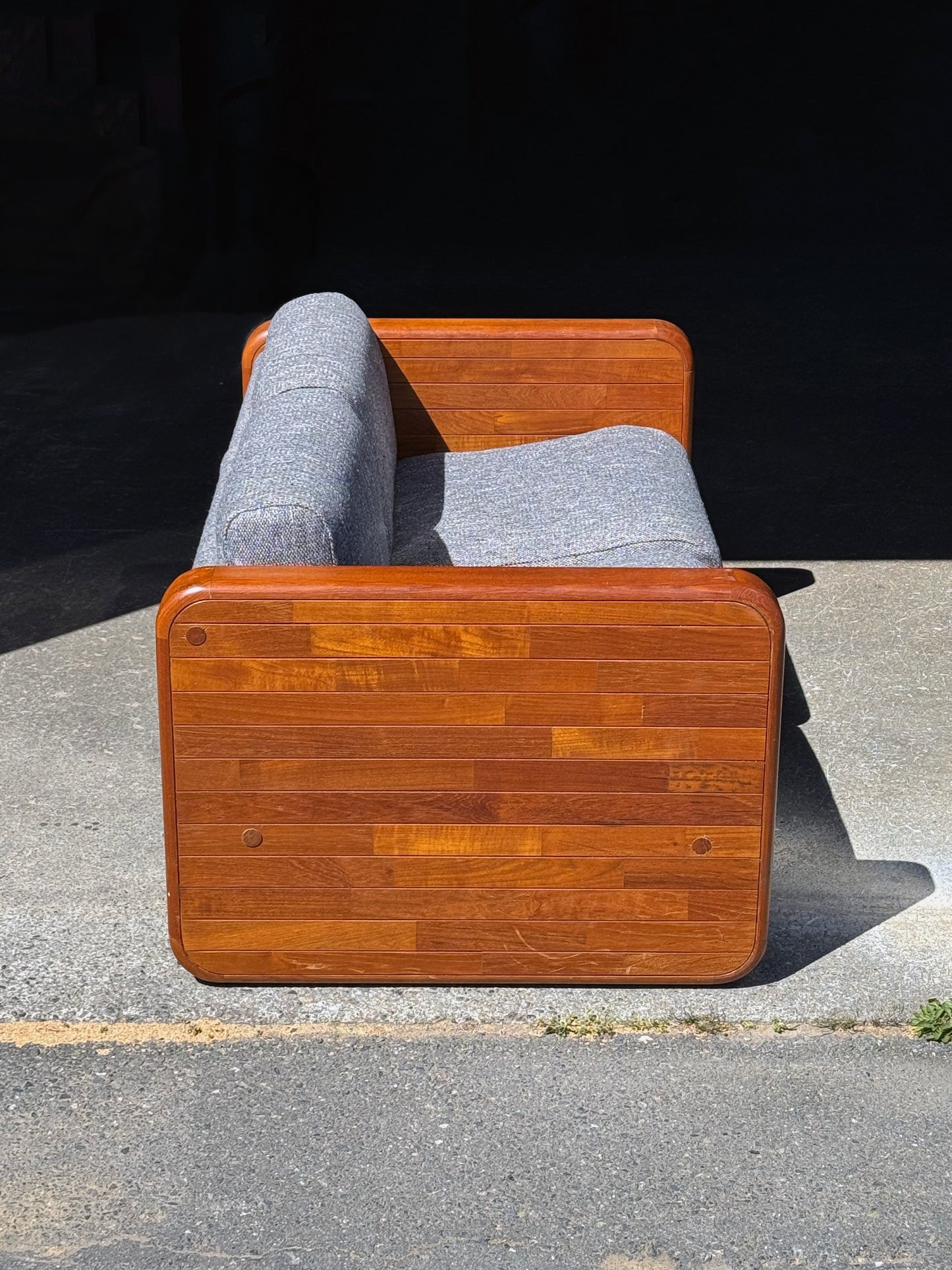 1970s 2-Seater Sling Sofa in solid teak and tweed upholstery