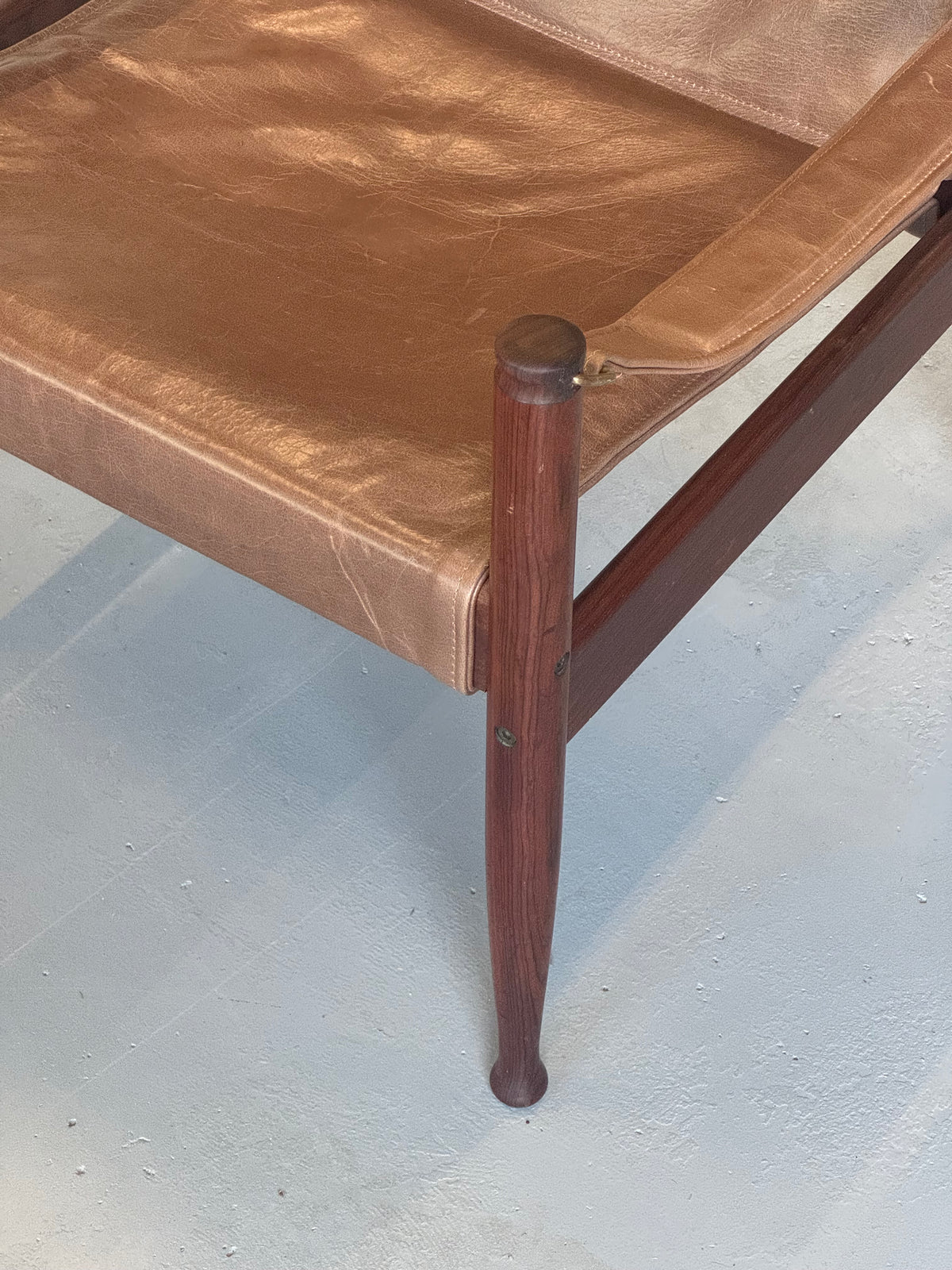 1960s Erik Wørts Safari Chair in Rosewood and Leather for Niels Eilersen, Denmark.
